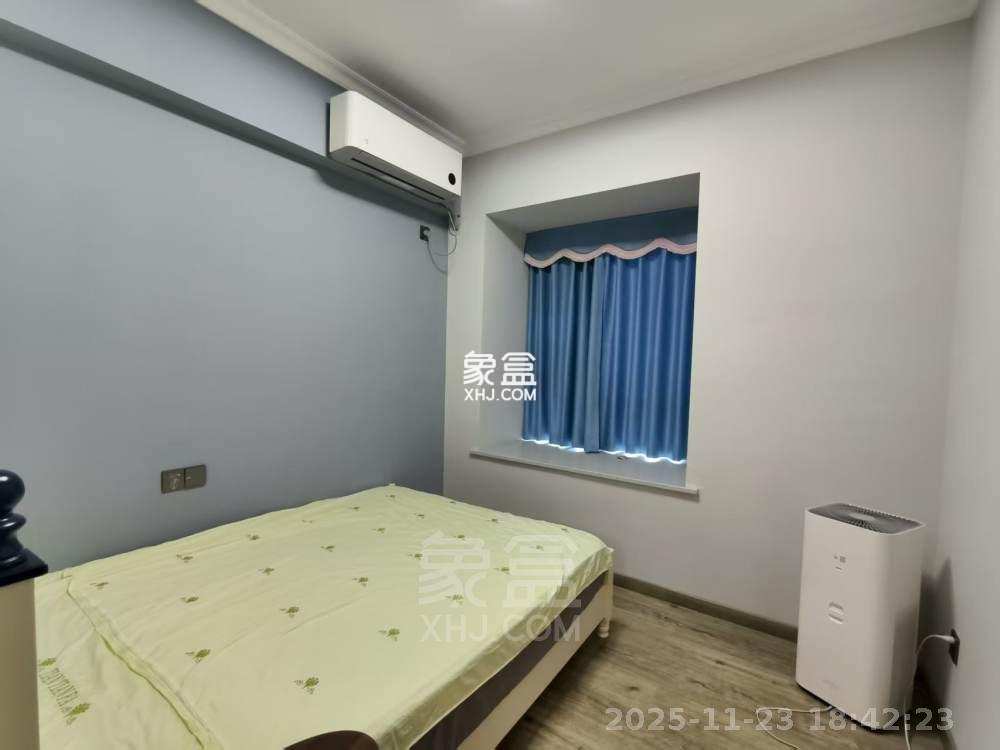 奥园养生城 4室2厅2卫 5000.0元/月 奥园养生城 4室2厅2卫 5000.0元/月室内图