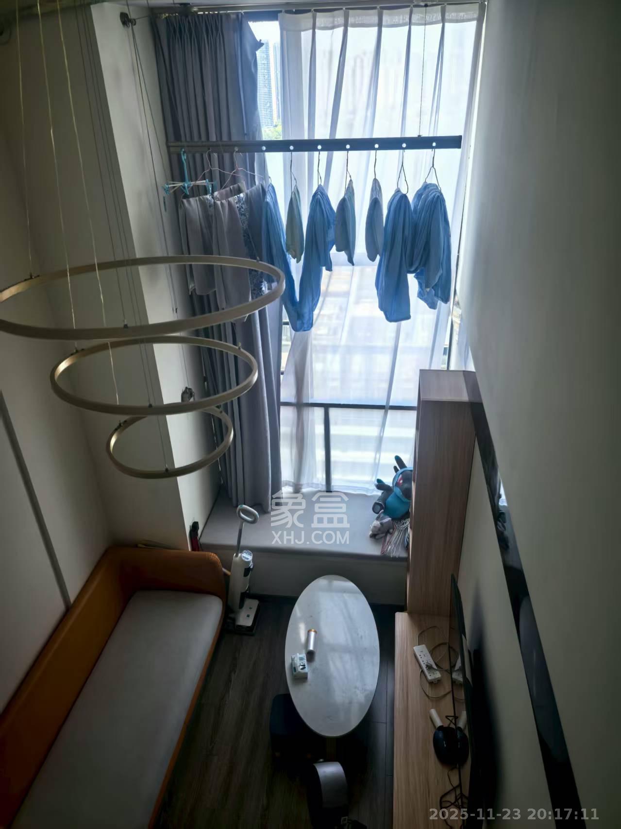 卓越浅水湾  1室0厅0卫    3000.0元/月室内图