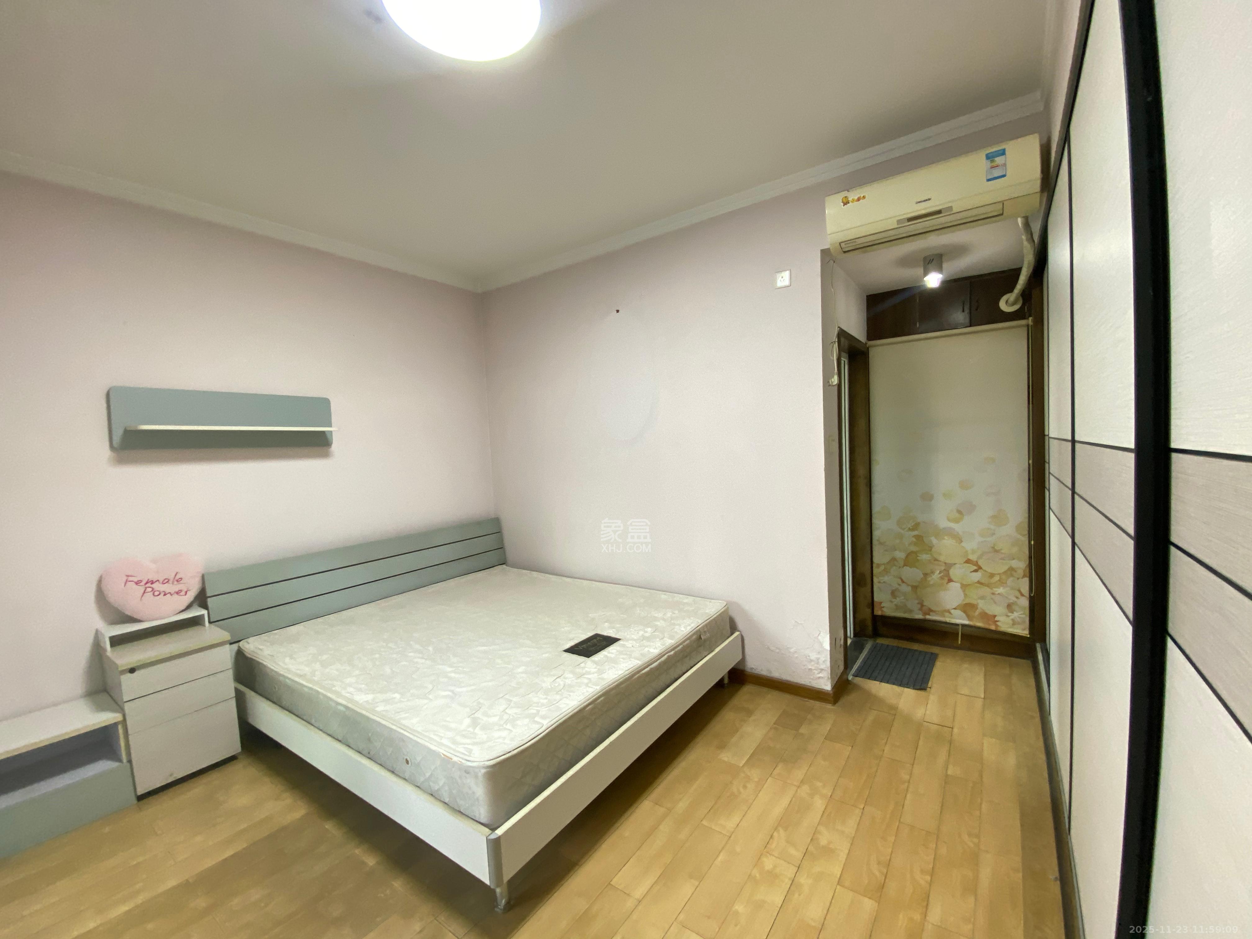 仁和香堤雅境 3室2厅2卫 2500.0元/月 仁和香堤雅境 3室2厅2卫 2500.0元/月室内图