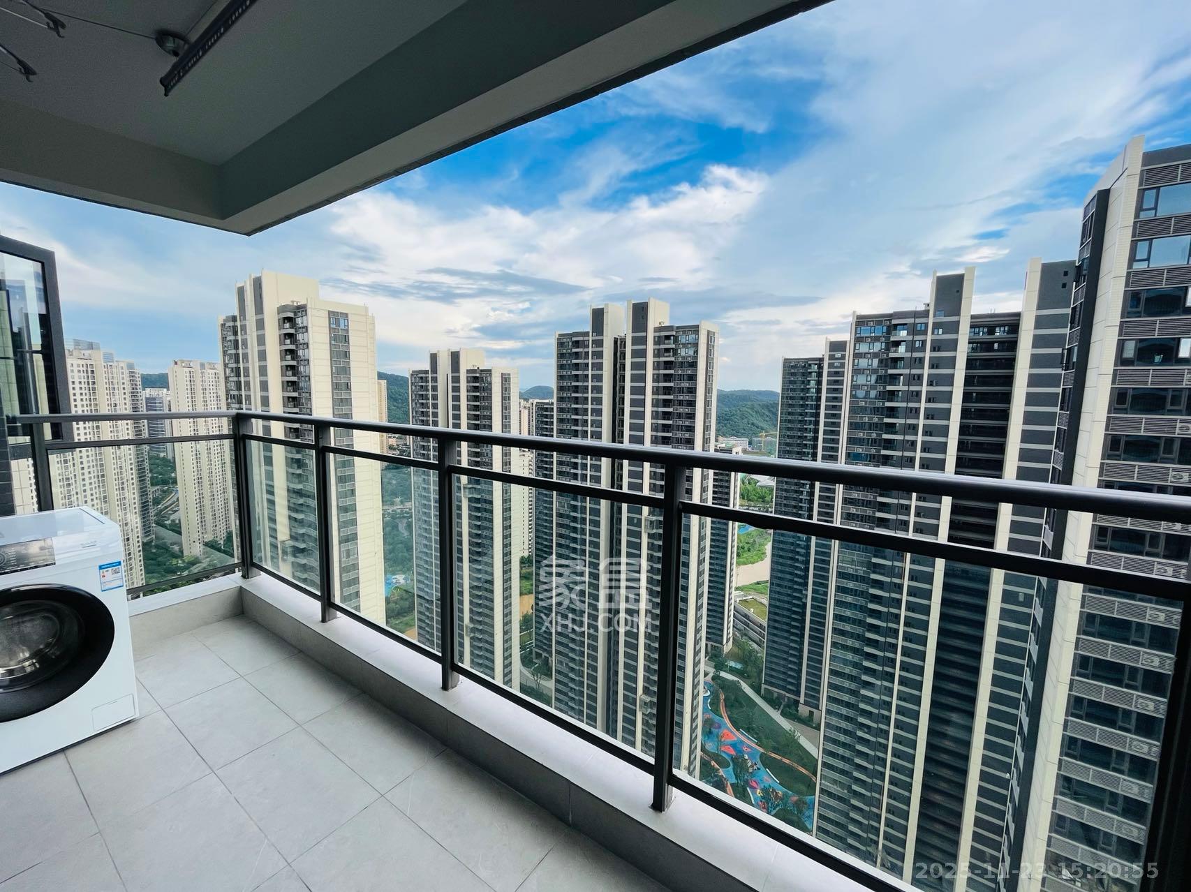 时代梅溪领峰 3室2厅2卫 3100.0元/月 时代梅溪领峰 3室2厅2卫 3100.0元/月户型图