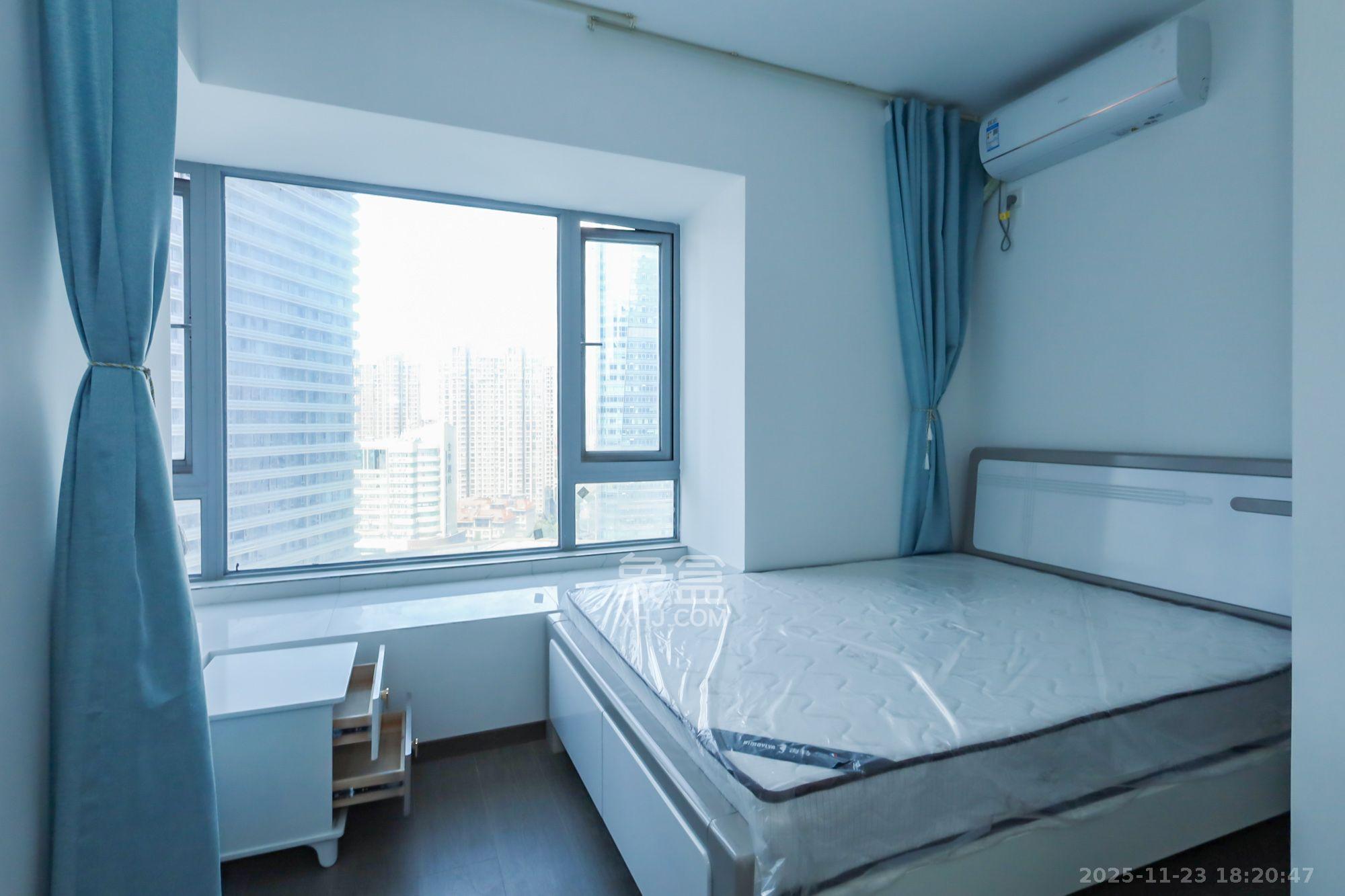 保利天禧D区  4室2厅2卫    4800.0元/月室内图