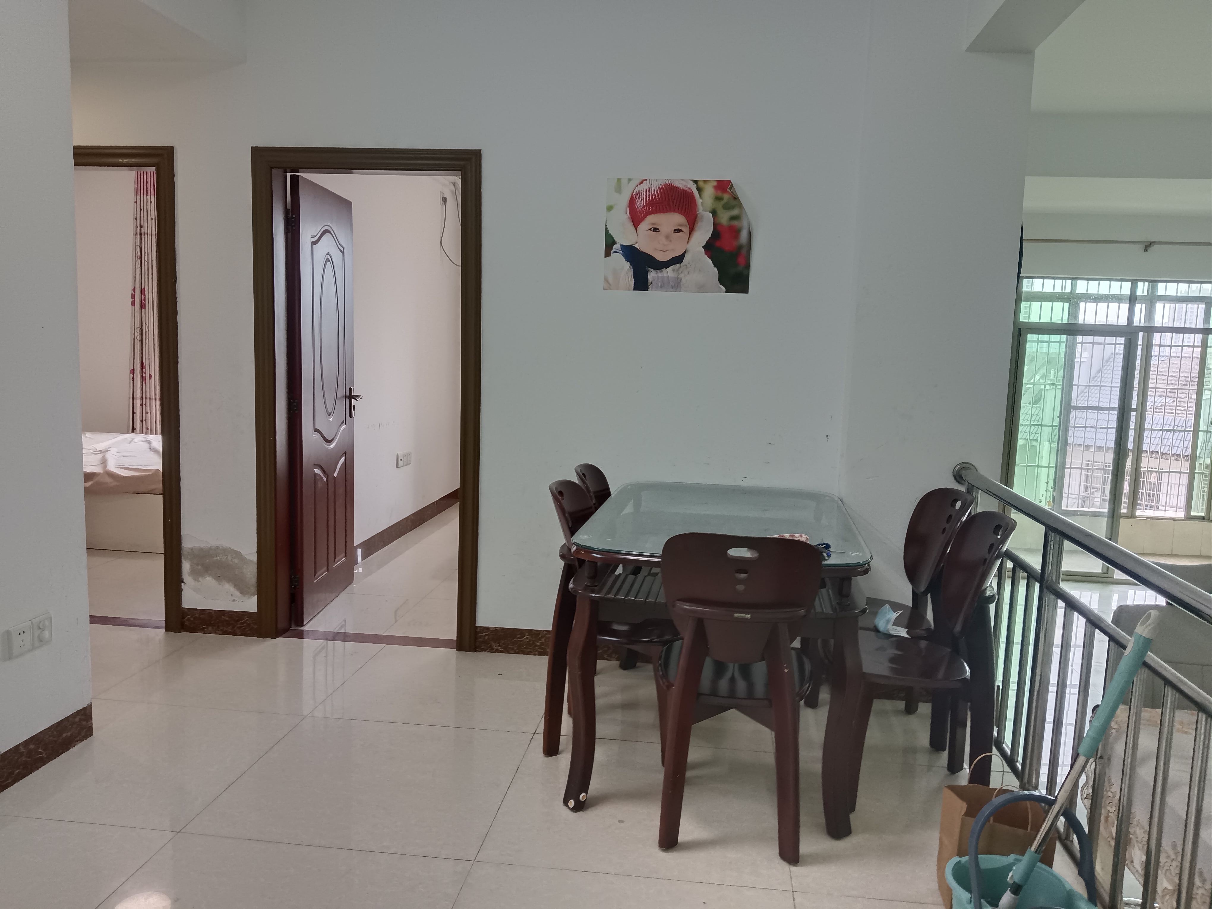 南海绿洲 3室2厅2卫 2900.0元/月 南海绿洲 3室2厅2卫 2900.0元/月室内图