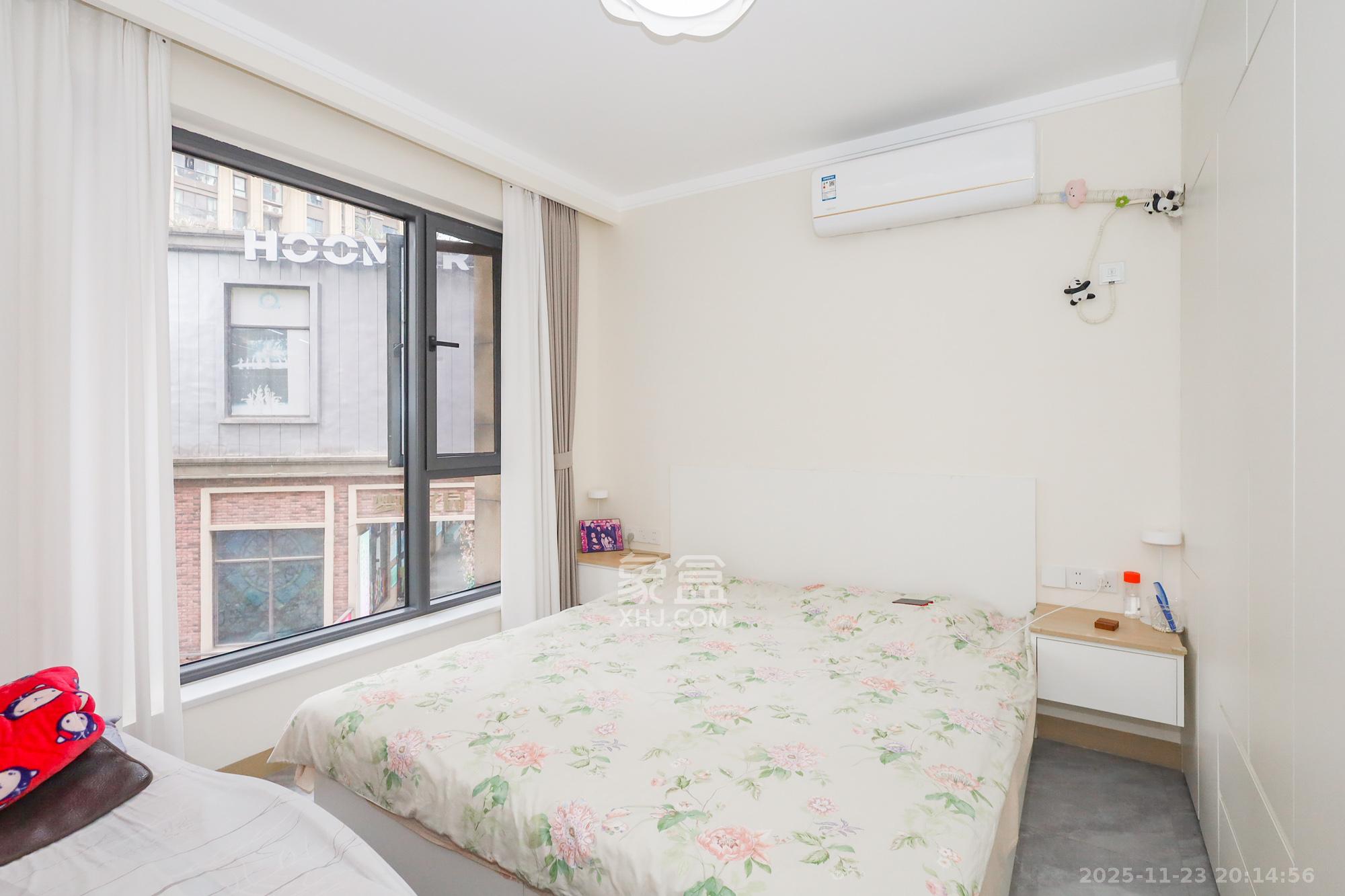 协信星澜汇 4室2厅1卫 180.0万 协信星澜汇 4室2厅1卫 180.0万卧室