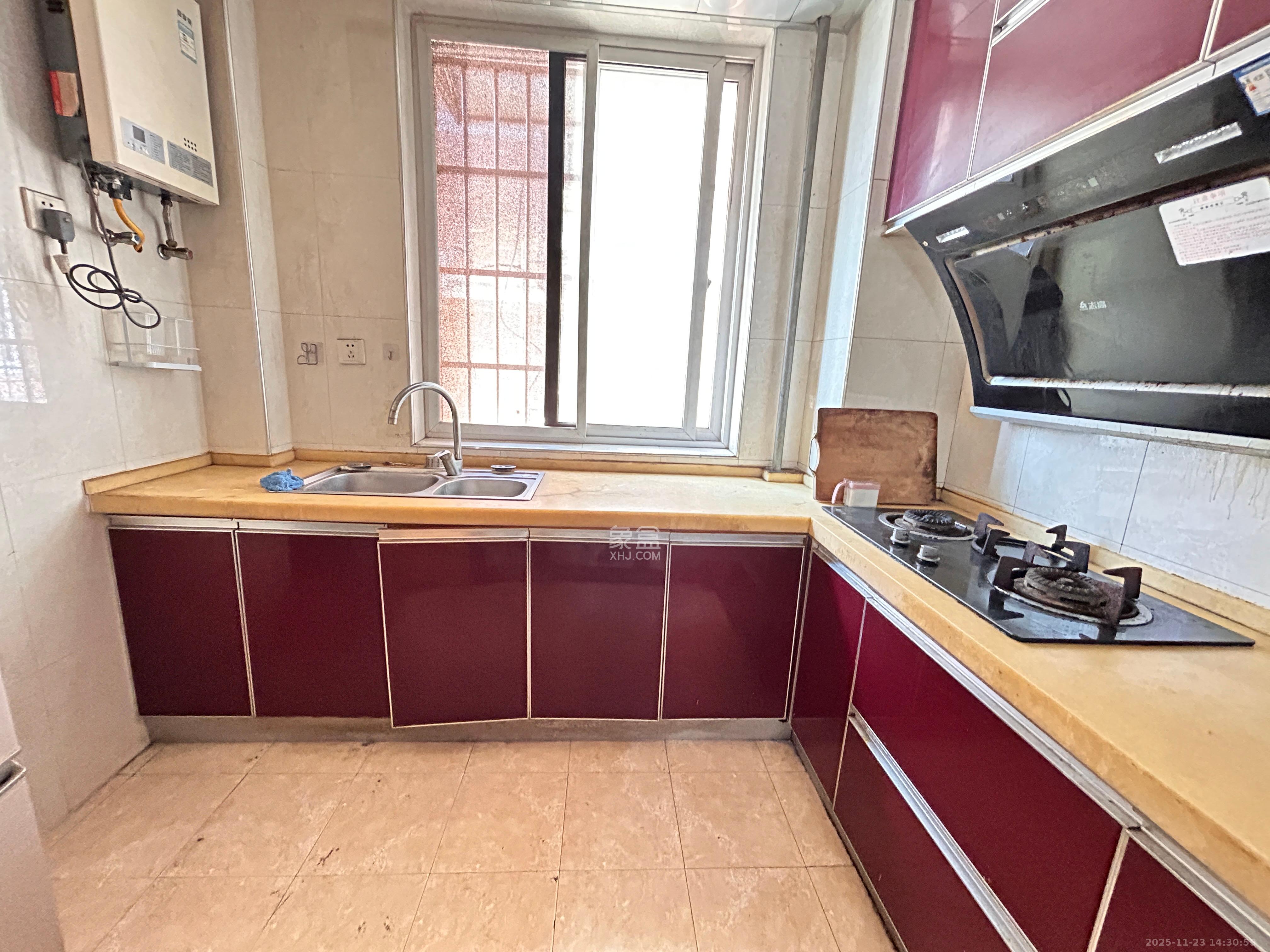 景环小区 1室0厅0卫 1350.0元/月 景环小区 1室0厅0卫 1350.0元/月室内图