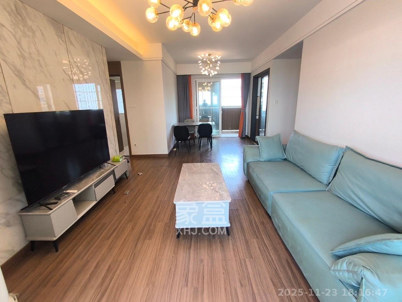 保利香槟国际 4室2厅2卫 2600.0元/月 保利香槟国际 4室2厅2卫 2600.0元/月室内图