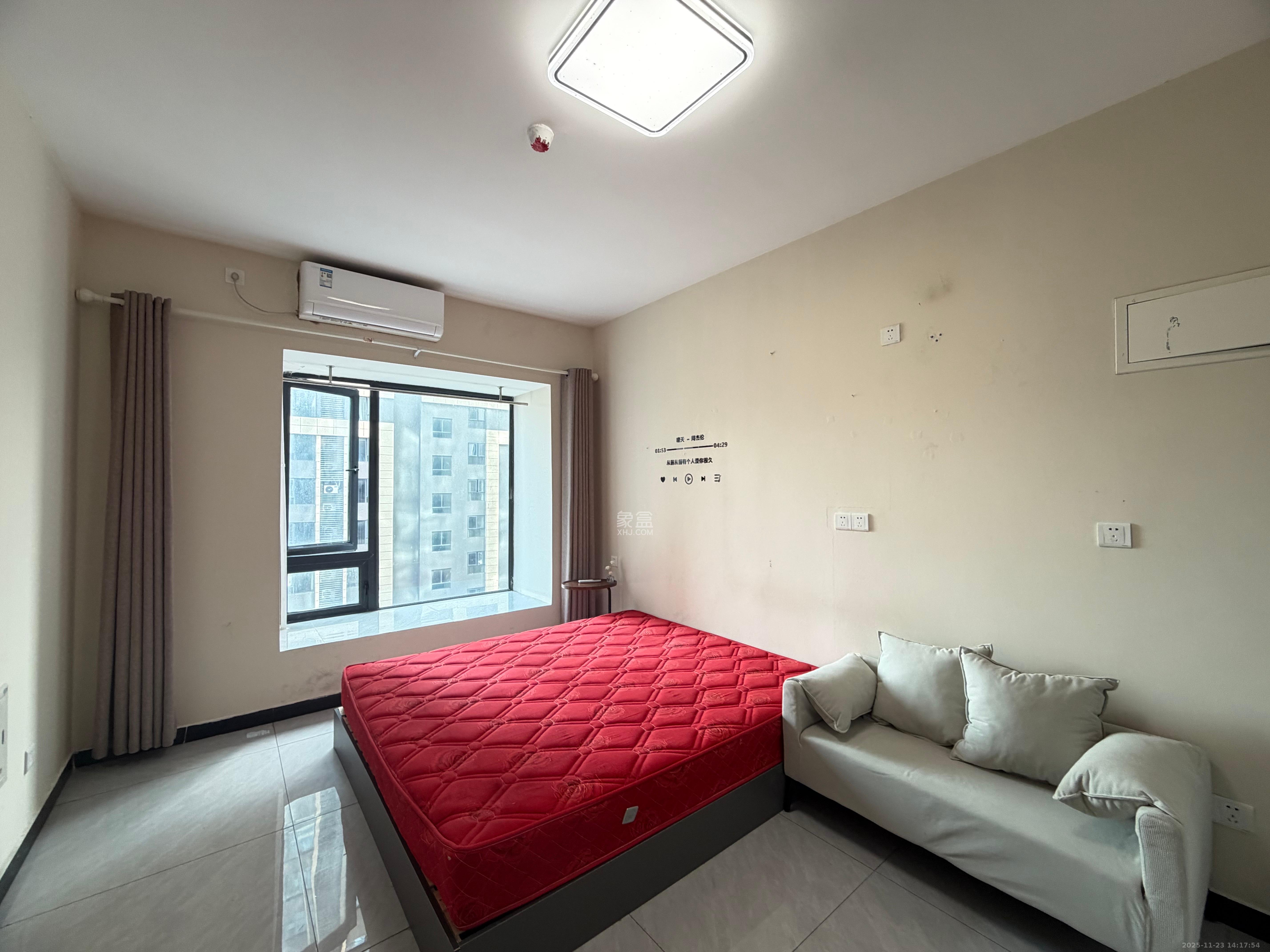 碧桂园城市之光  1室1厅1卫    1600.0元/月室内图