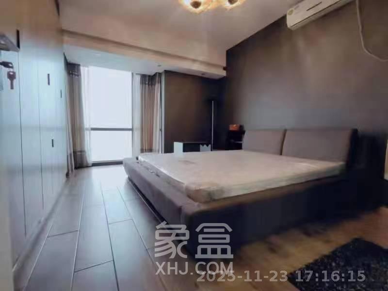 兴威帕克水岸 3室2厅2卫 3380.0元/月 兴威帕克水岸 3室2厅2卫 3380.0元/月室内图