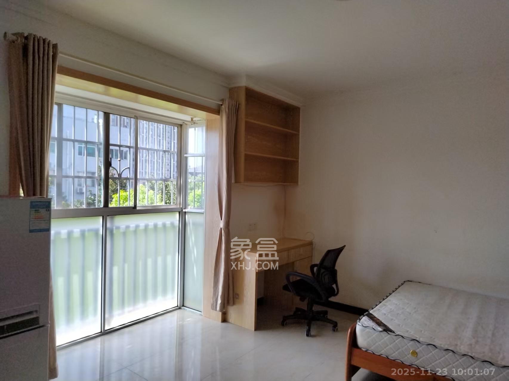 都市馨园  1室1厅1卫    1400.0元/月室内图