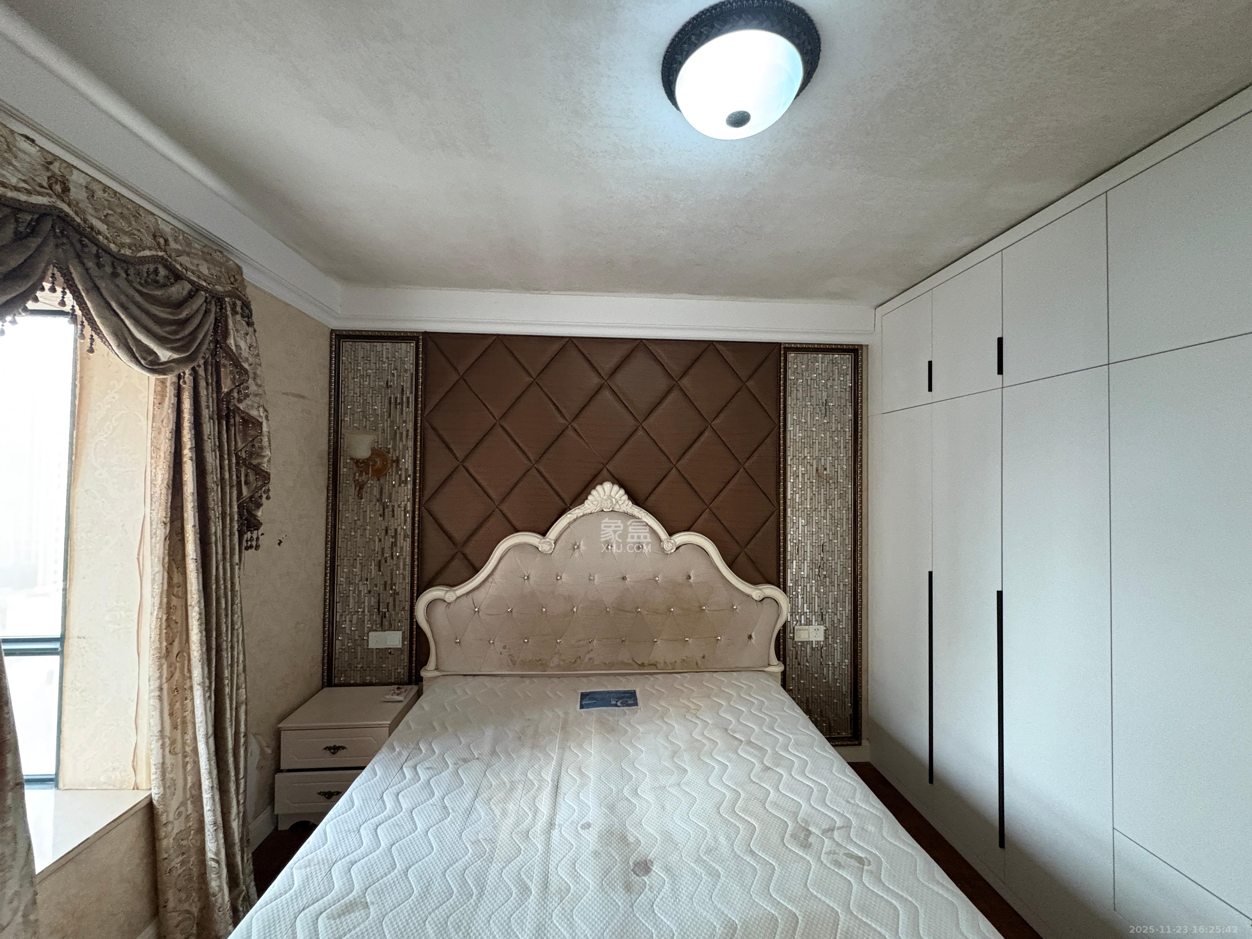 东玺门 2室1厅1卫 2500.0元/月 东玺门 2室1厅1卫 2500.0元/月室内图