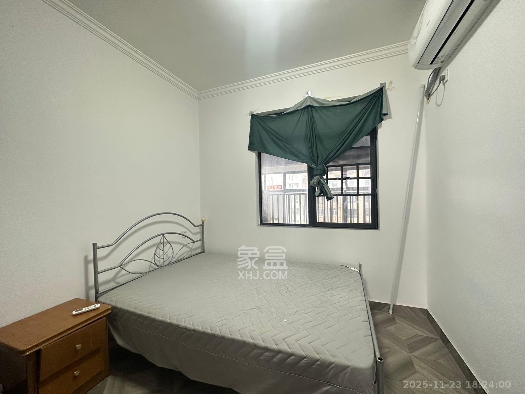 金鹰玖珑山 3室1厅2卫 2200.0元/月 金鹰玖珑山 3室1厅2卫 2200.0元/月室内图