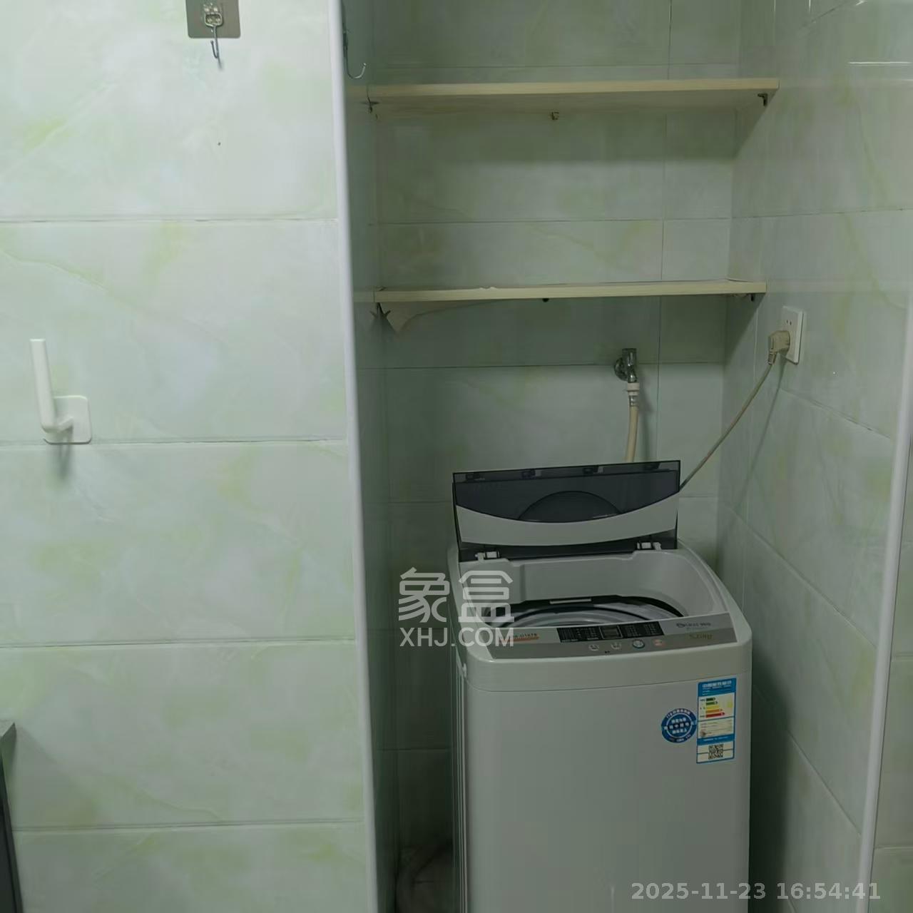 钰龙天下二期(钰龙佳园) 1室1厅1卫 1100.0元/月 钰龙天下二期(钰龙佳园) 1室1厅1卫 1100.0元/月室内图