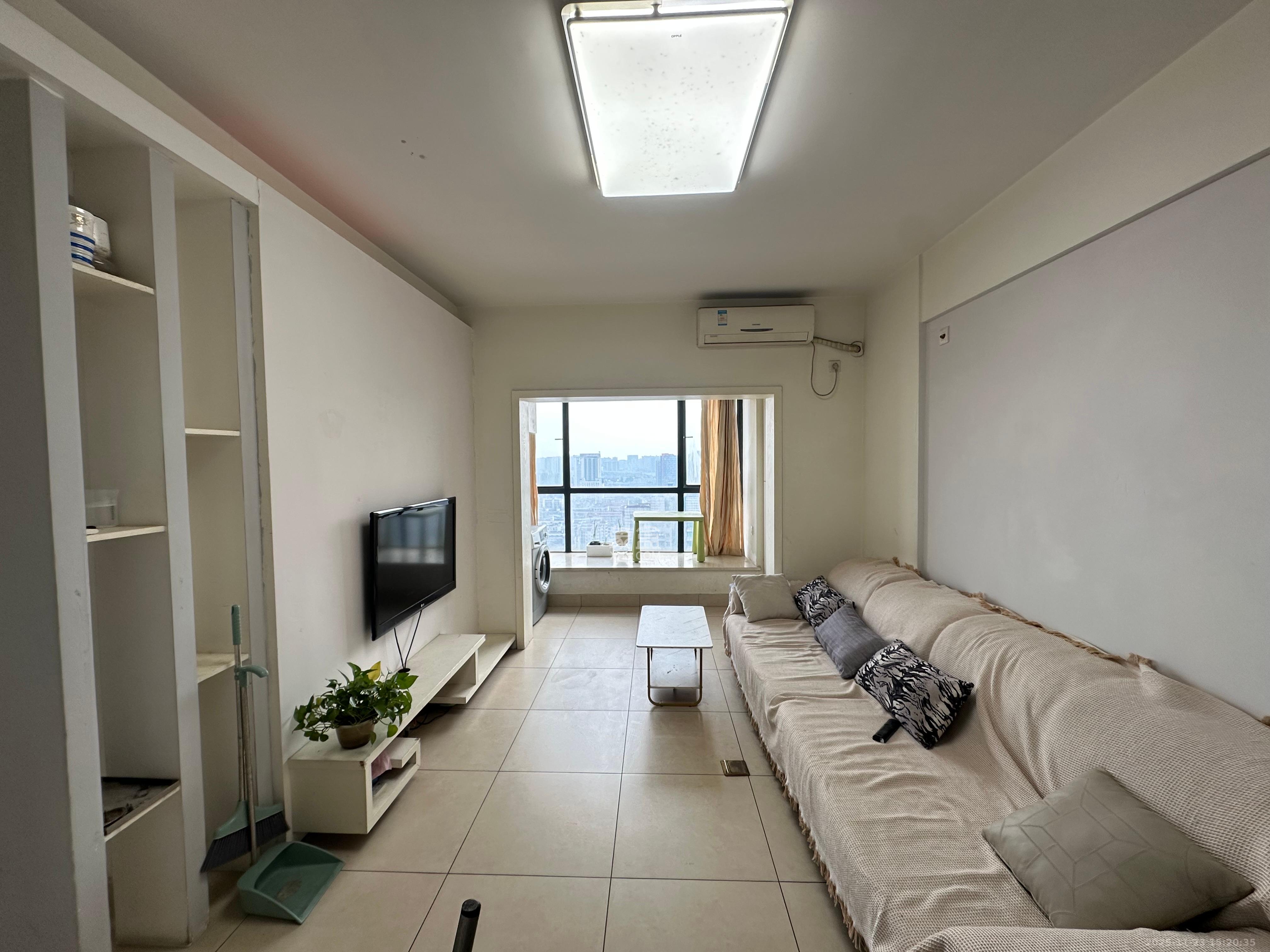 云鼎公馆 2室2厅1卫 2500.0元/月 云鼎公馆 2室2厅1卫 2500.0元/月室内图