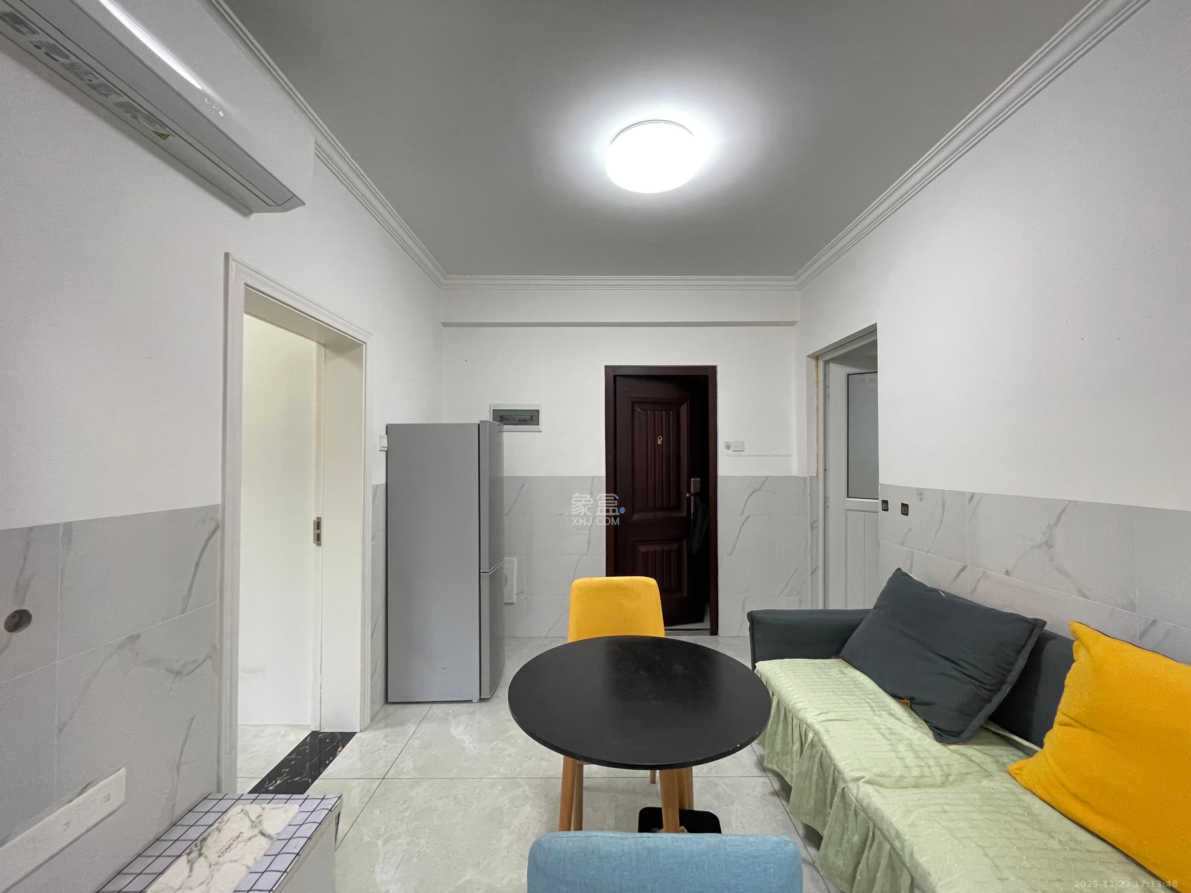 诚兴园  1室1厅1卫    1500.0元/月室内图