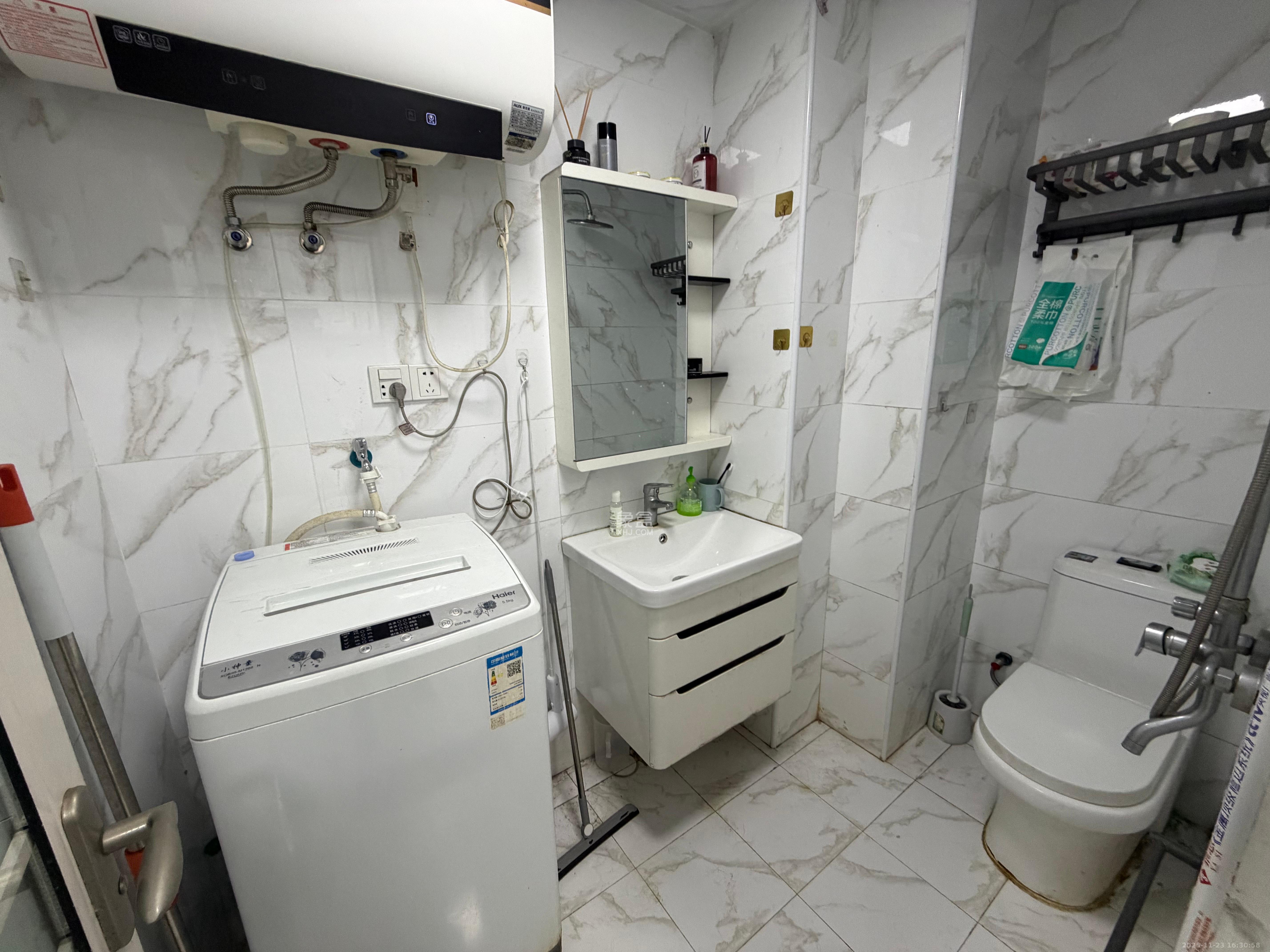 协信星澜汇  1室0厅1卫    1400.0元/月室内图