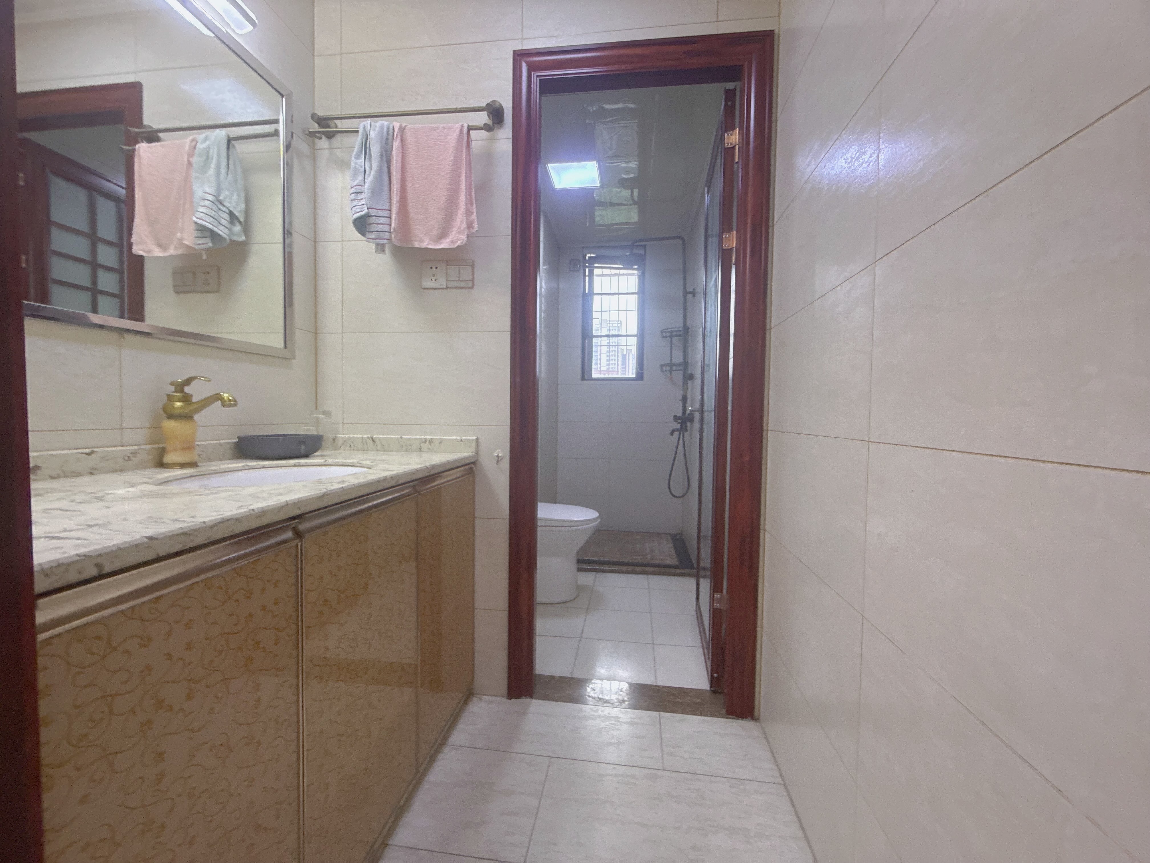 昌茂城邦  4室2厅2卫    4500.0元/月室内图