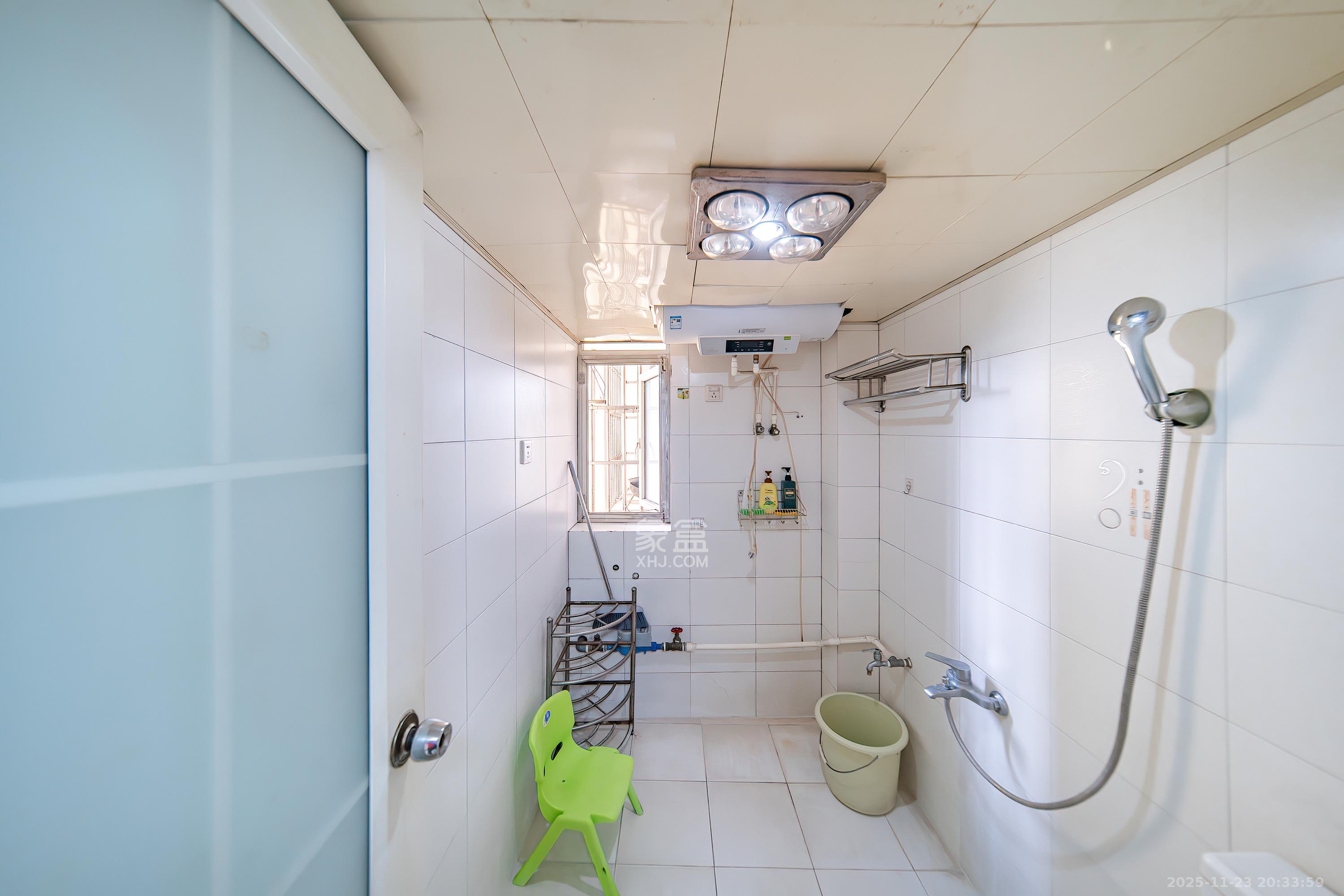 德雅苑 3室2厅2卫 81.2万 德雅苑 3室2厅2卫 81.2万卫生间