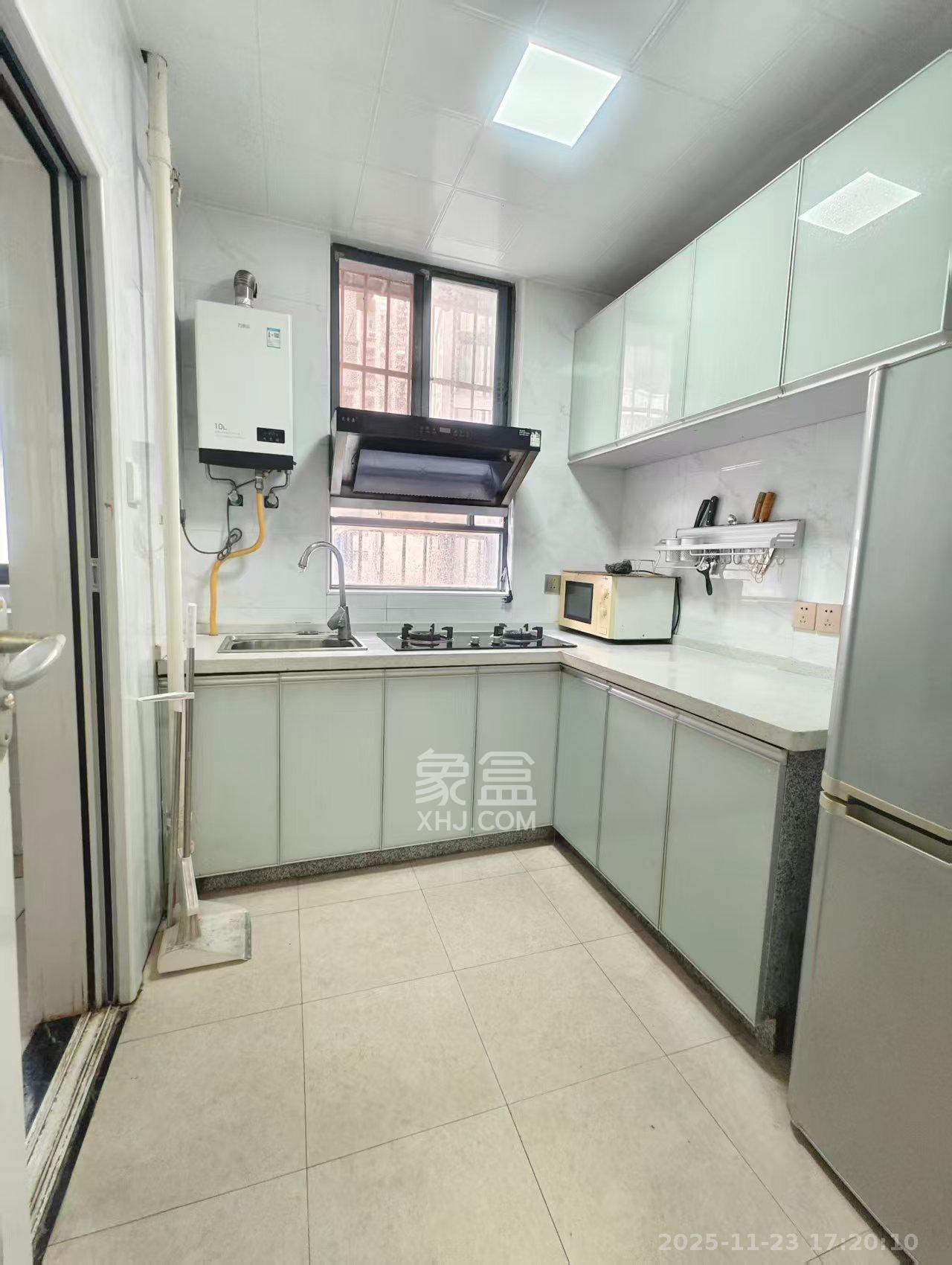 工农新村（工农桥社区）  1室0厅0卫    2400.0元/月室内图