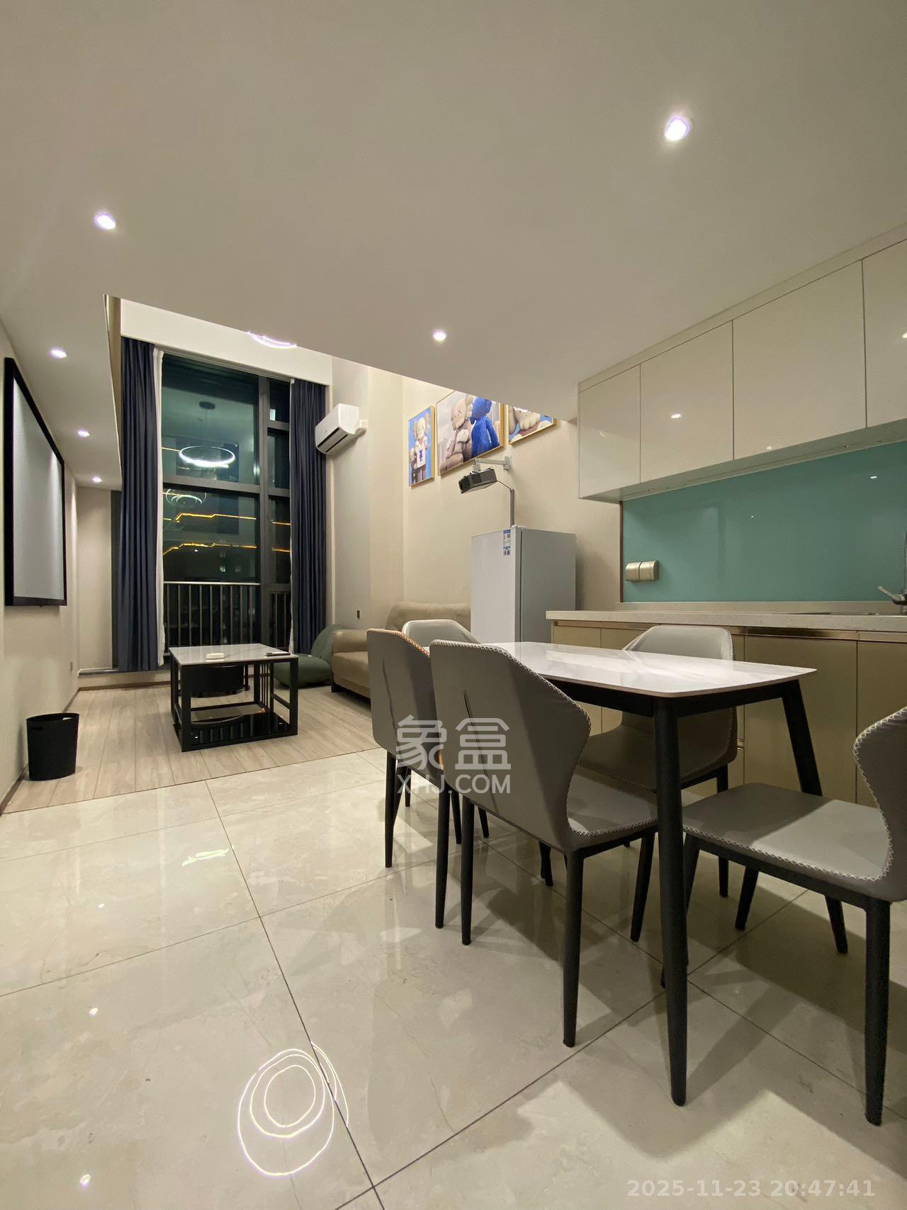 华远华时代 1室0厅0卫 2500.0元/月 华远华时代 1室0厅0卫 2500.0元/月室内图