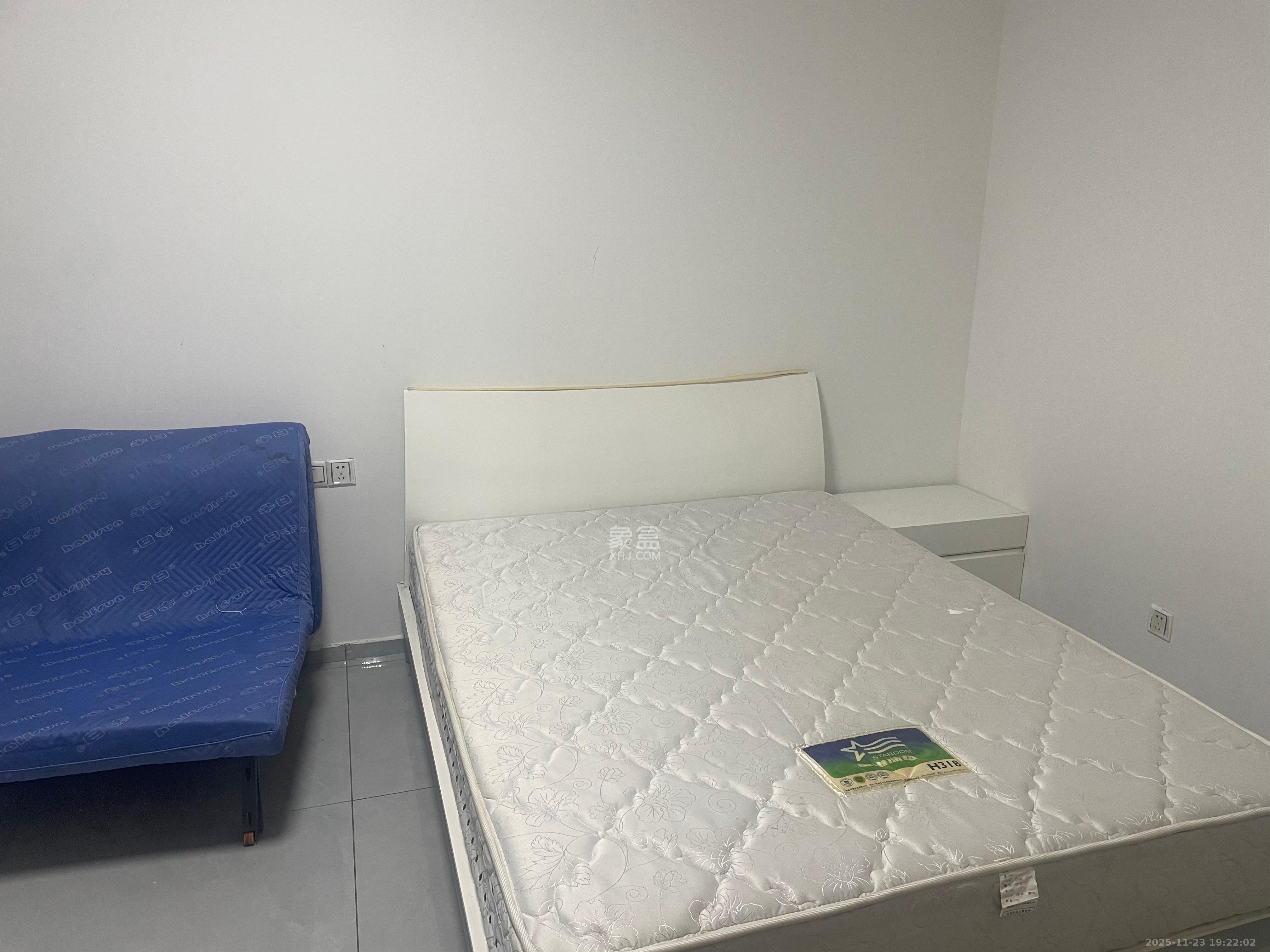 BOBO天下城（CTA财富中心）  1室1厅1卫    1600.0元/月室内图