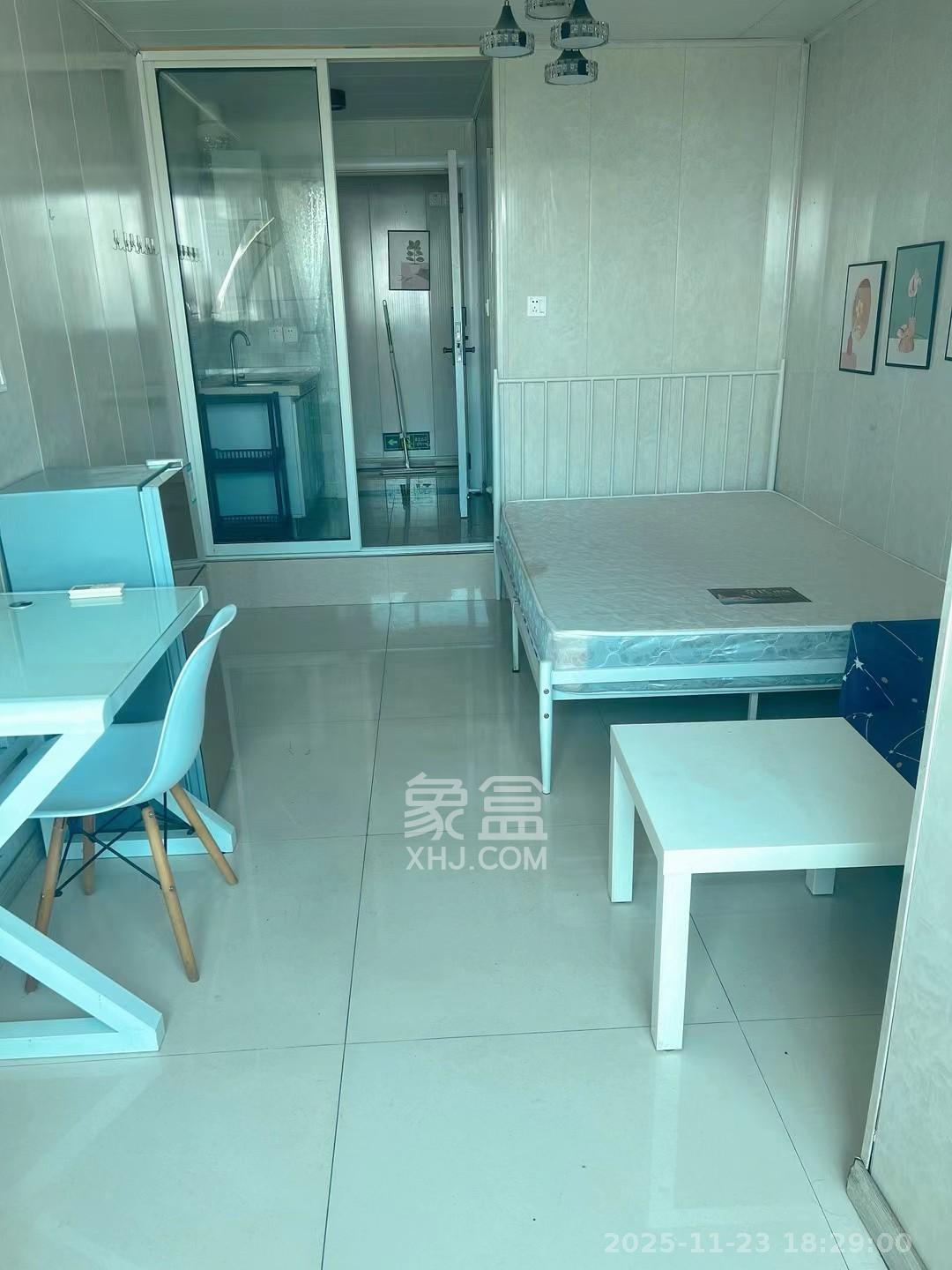 标志大厦  1室1厅1卫    1380.0元/月室内图