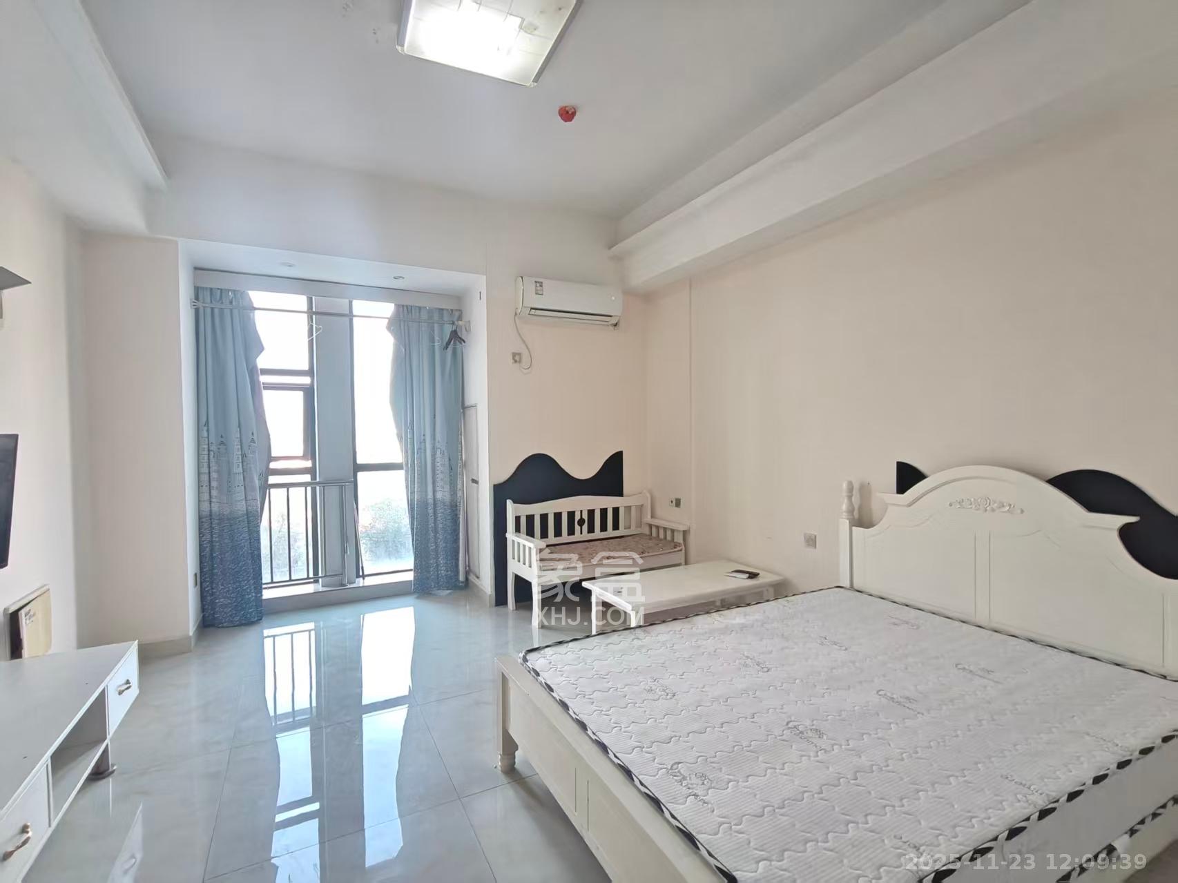 新世界广场 1室1厅1卫 1300.0元/月 新世界广场 1室1厅1卫 1300.0元/月室内图