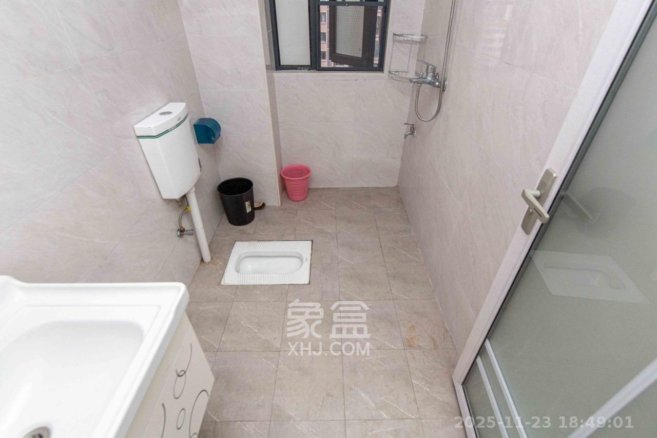 创元时代(成兴景苑) 1室0厅2卫 2800.0元/月 创元时代(成兴景苑) 1室0厅2卫 2800.0元/月室内图