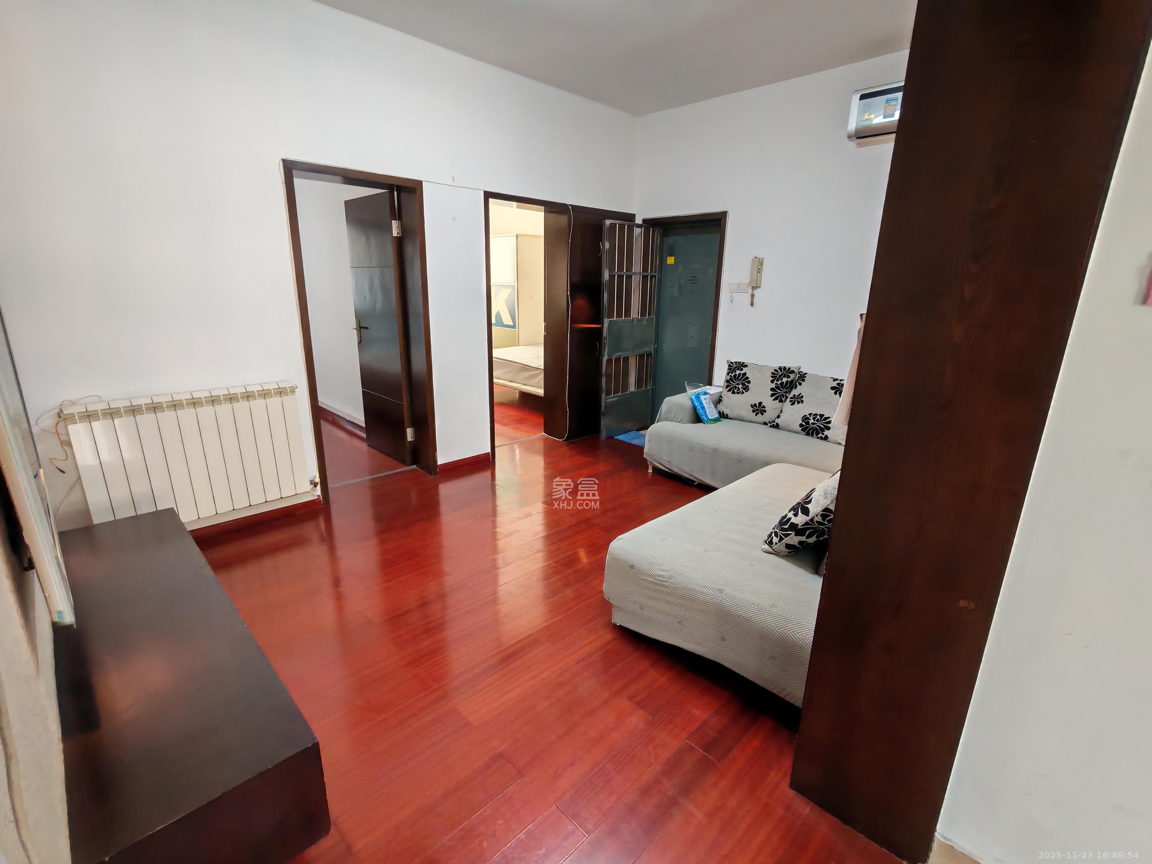 仰天湖省送变电宿舍  2室1厅1卫    2300.0元/月