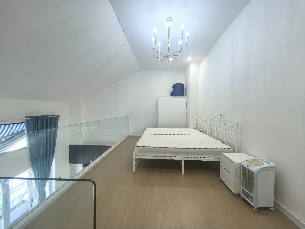 鲁能海蓝公馆  1室1厅1卫    2500.0元/月室内图