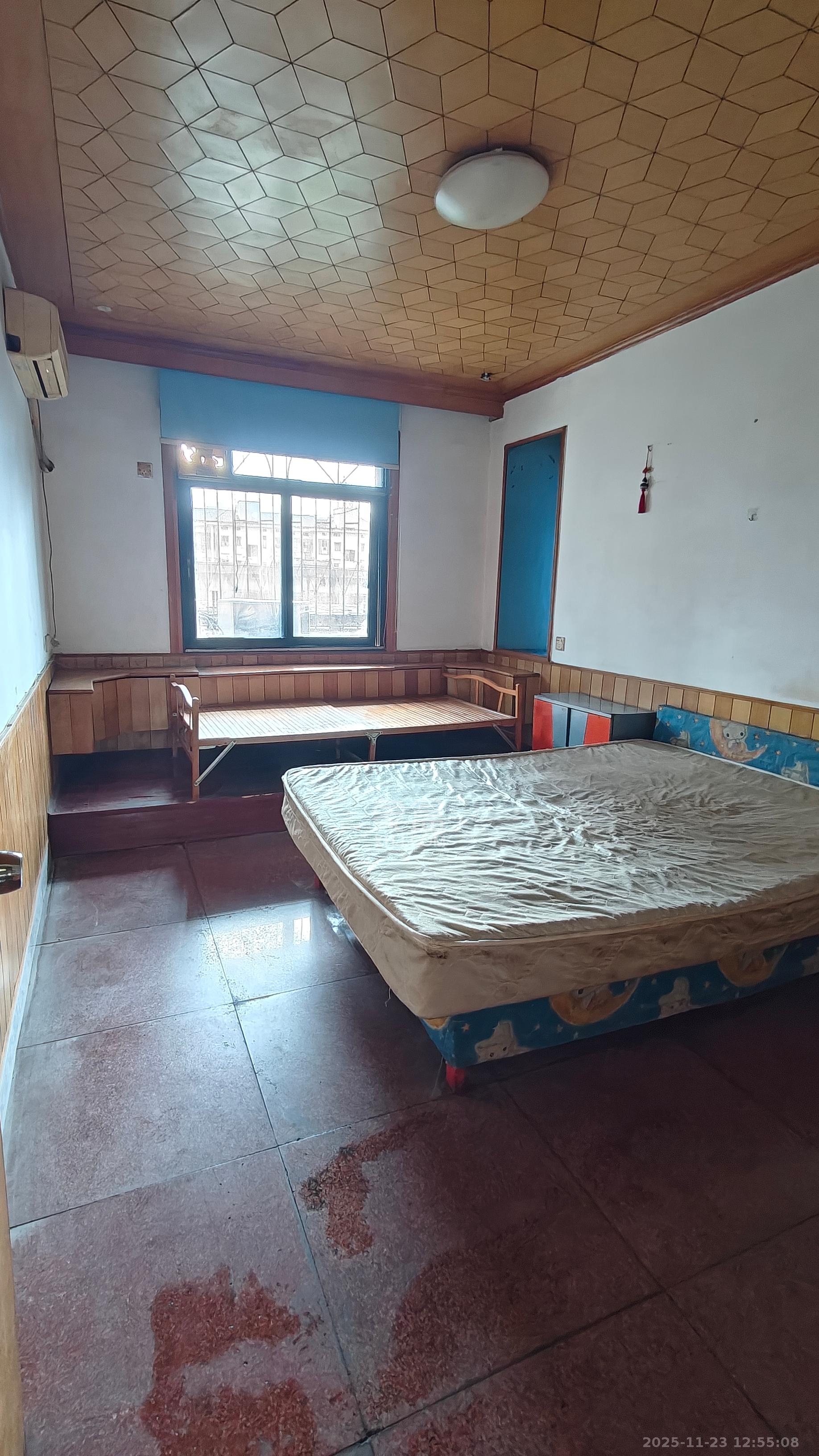 赤岗小区(一二三片) 2室1厅1卫 1100.0元/月 赤岗小区(一二三片) 2室1厅1卫 1100.0元/月室内图