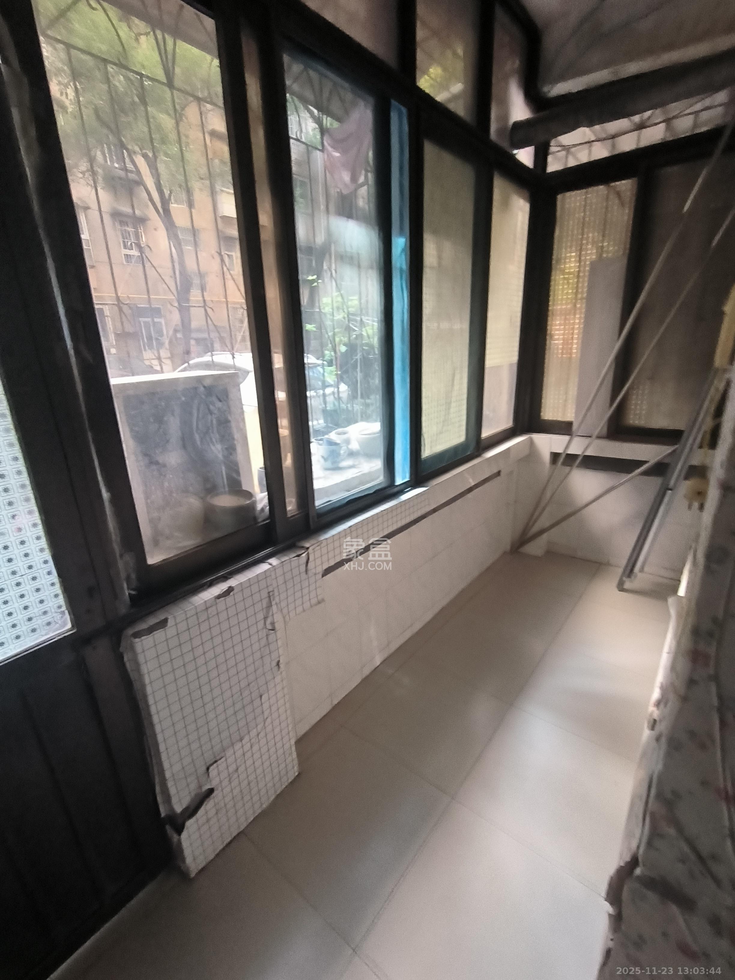 湖南日报宿舍  1室1厅1卫    1200.0元/月室内图