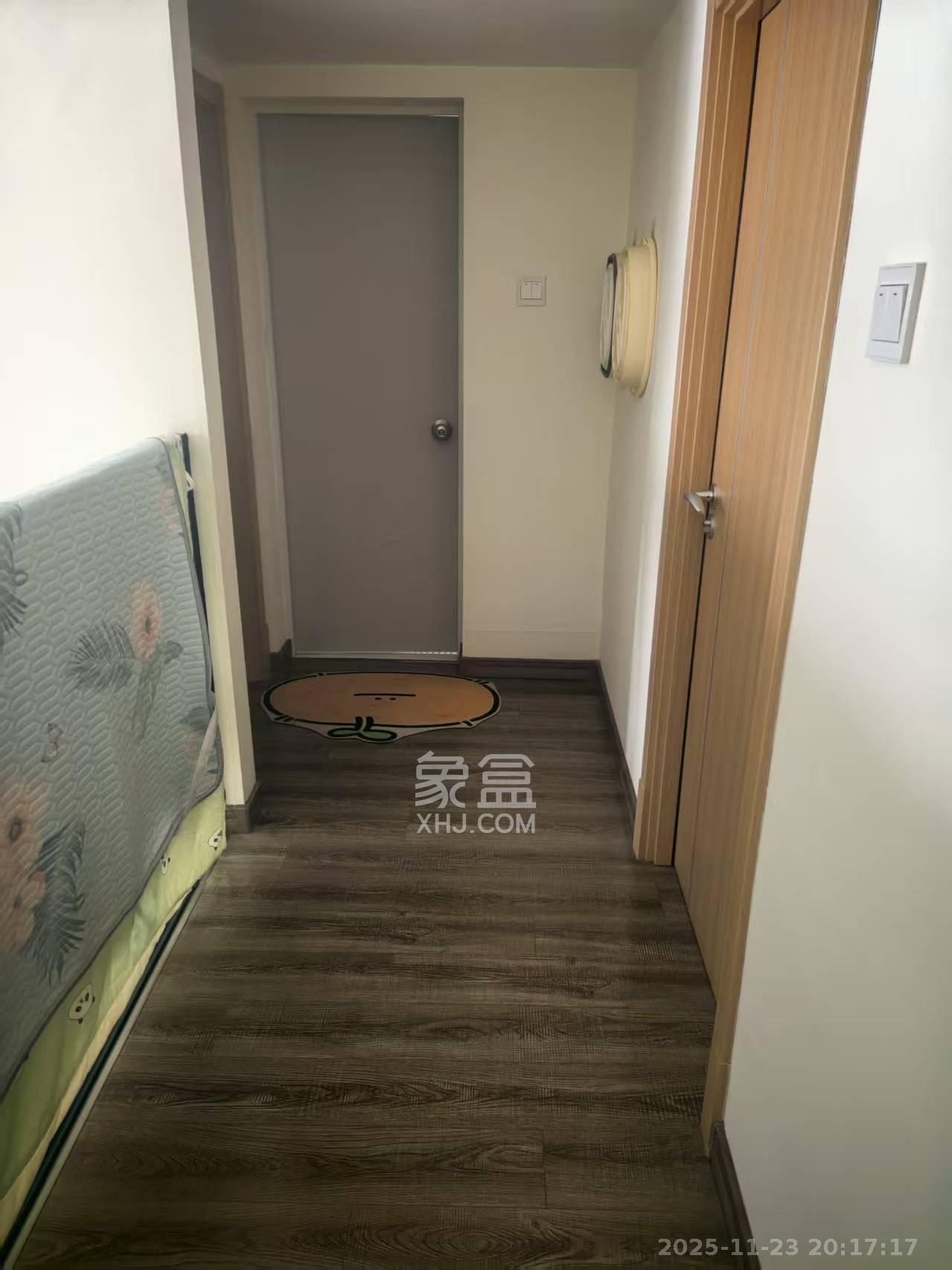 卓越浅水湾  1室0厅0卫    3000.0元/月室内图