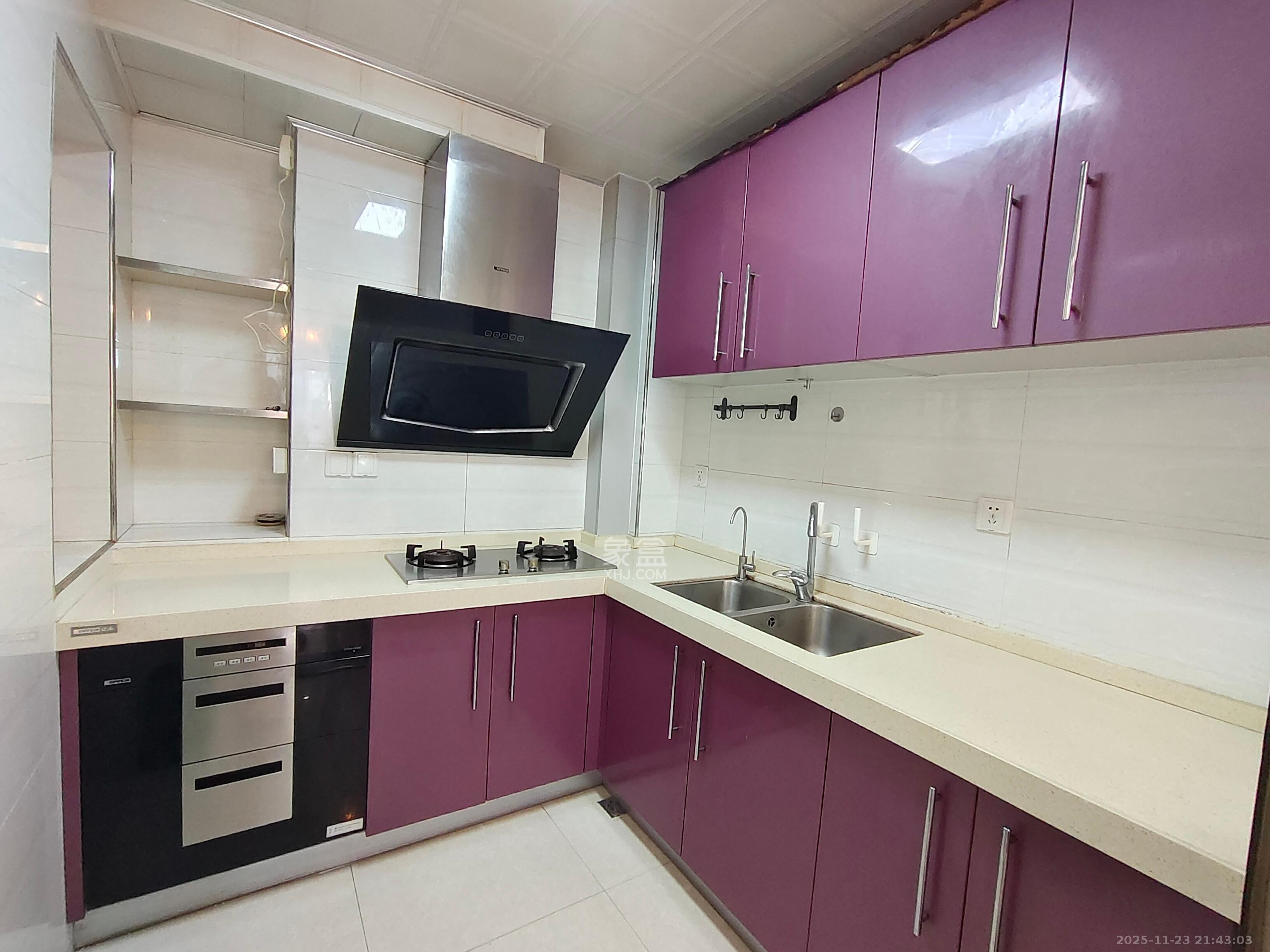 长房时代城 2室2厅1卫 2500.0元/月 长房时代城 2室2厅1卫 2500.0元/月室内图