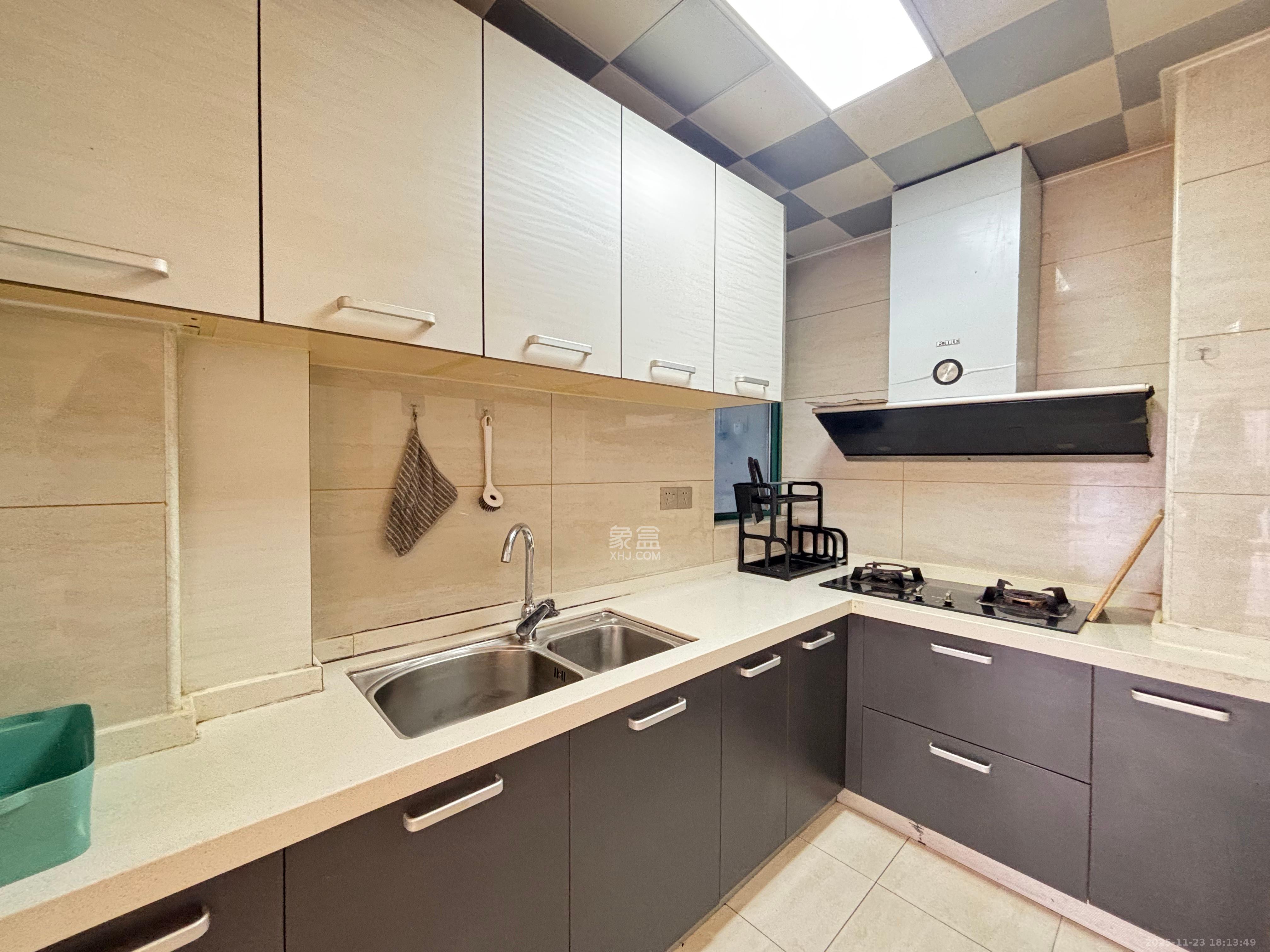 才子嘉都  2室1厅1卫    2700.0元/月室内图