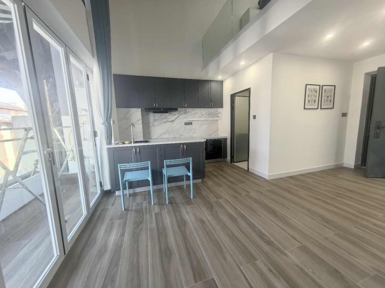 鲁能海蓝公馆  1室1厅1卫    2500.0元/月室内图1