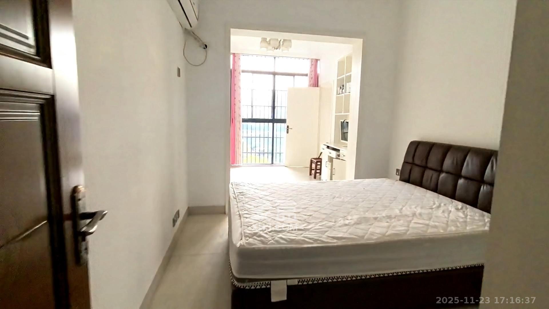 辉煌国际城一期 3室2厅2卫 2800.0元/月 辉煌国际城一期 3室2厅2卫 2800.0元/月室内图