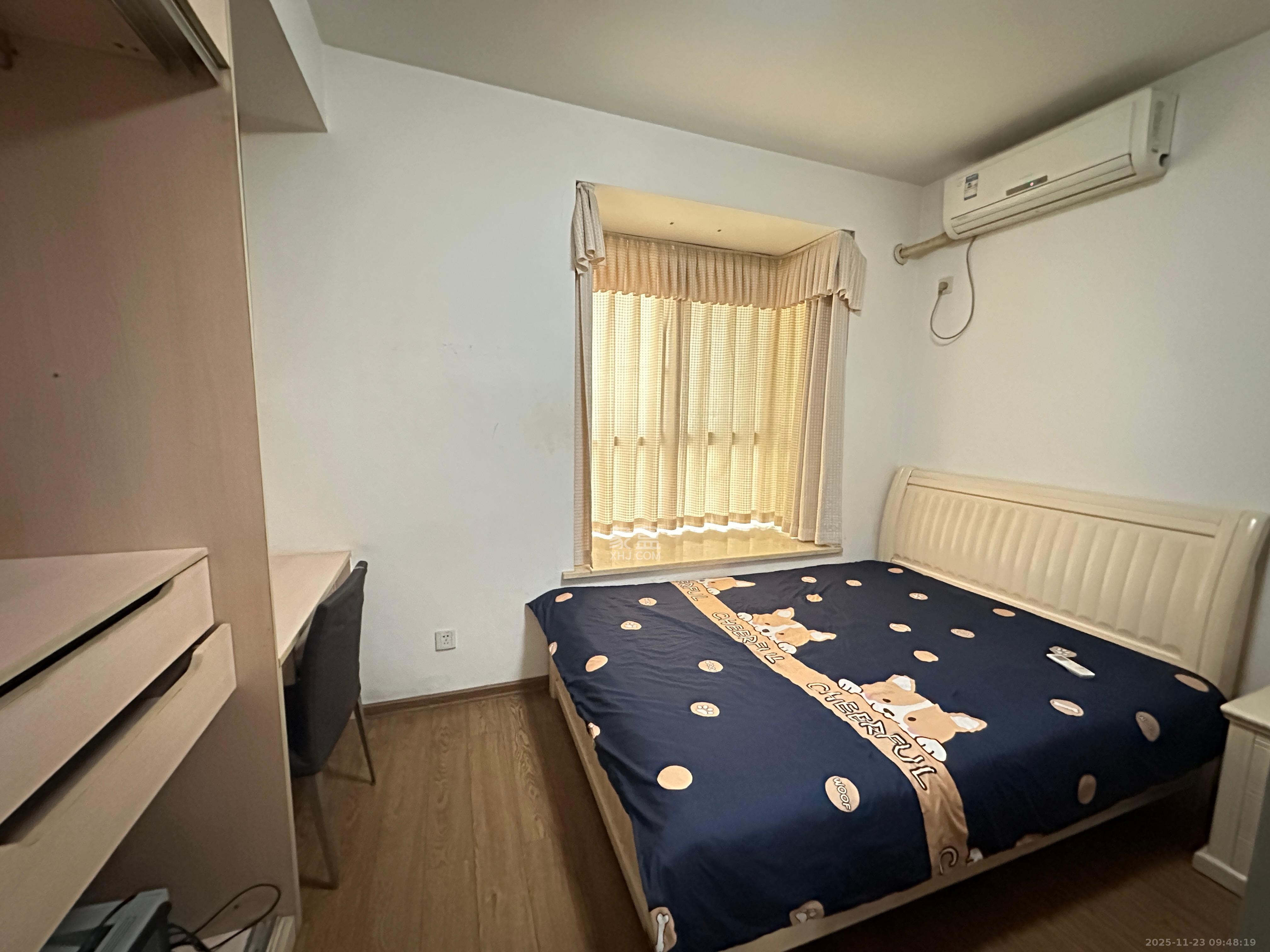 桔香鑫城  3室2厅2卫    2600.0元/月室内图