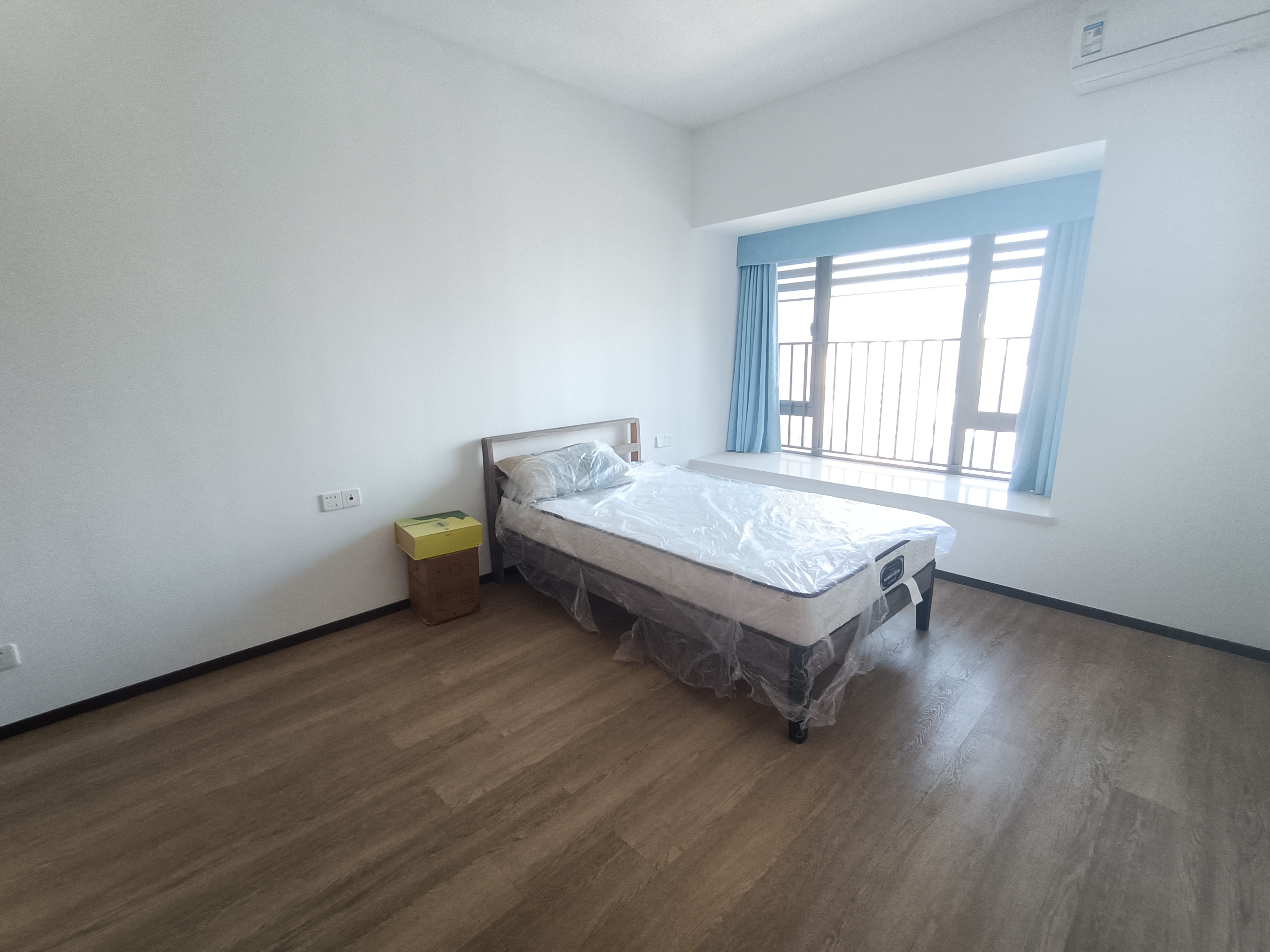 华润中心二期东悦府 2室1厅1卫 4500.0元/月 华润中心二期东悦府 2室1厅1卫 4500.0元/月室内图