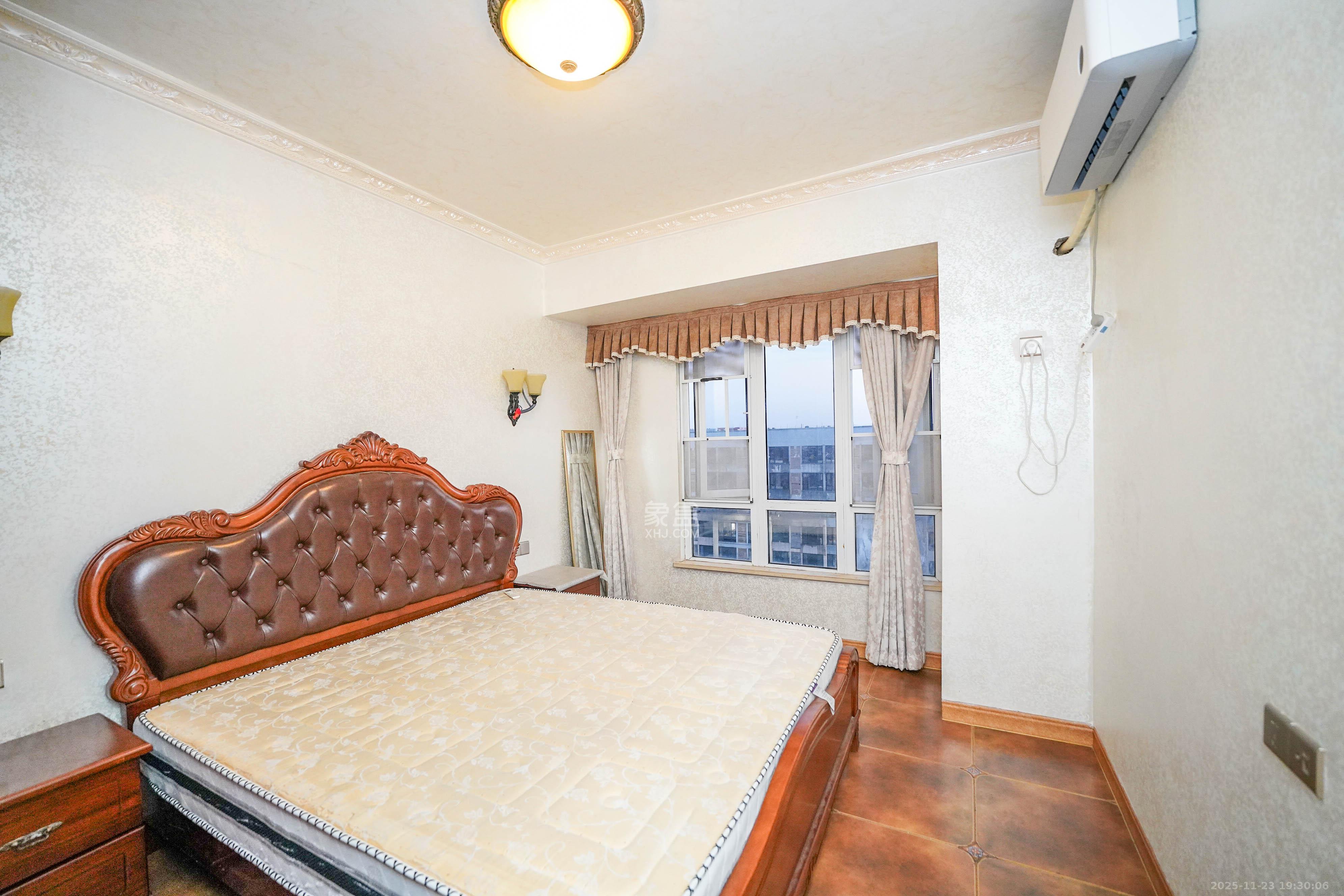 五矿紫湖香醍 2室2厅1卫 89.8万 五矿紫湖香醍 2室2厅1卫 89.8万卧室