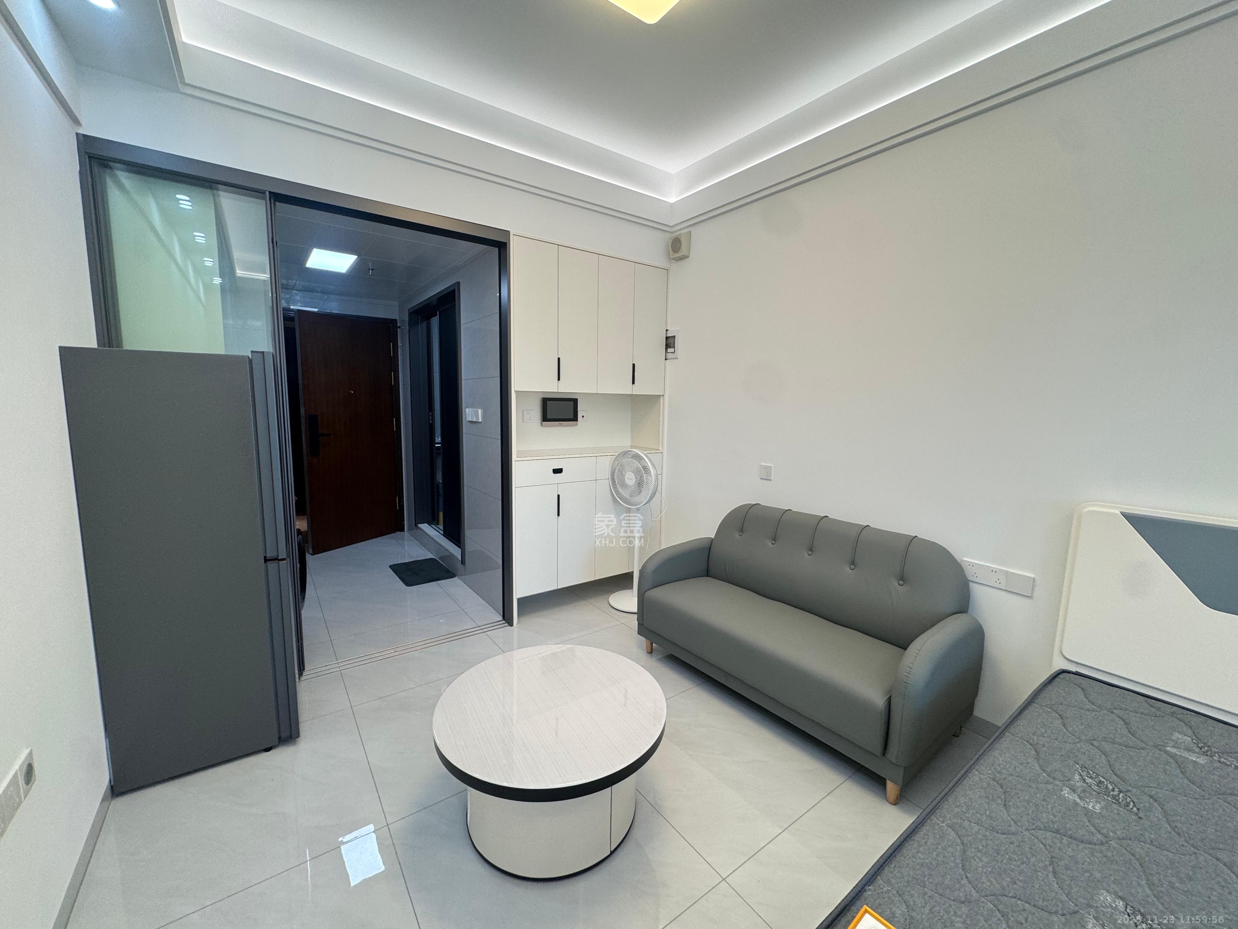 恒大誉府（融誉商业中心）  1室0厅0卫    1700.0元/月室内图