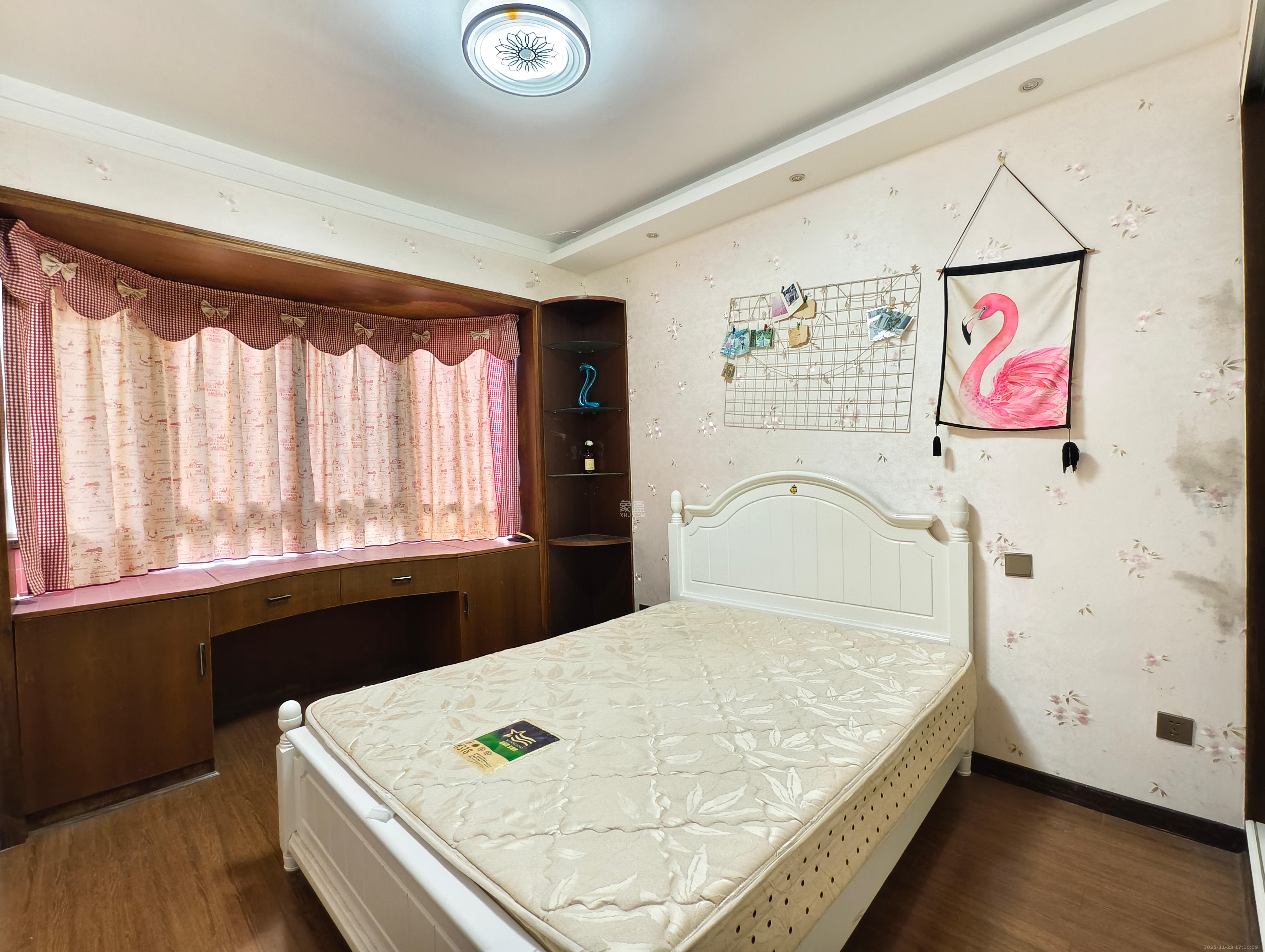 金色山庄 3室2厅2卫 3000.0元/月 金色山庄 3室2厅2卫 3000.0元/月室内图