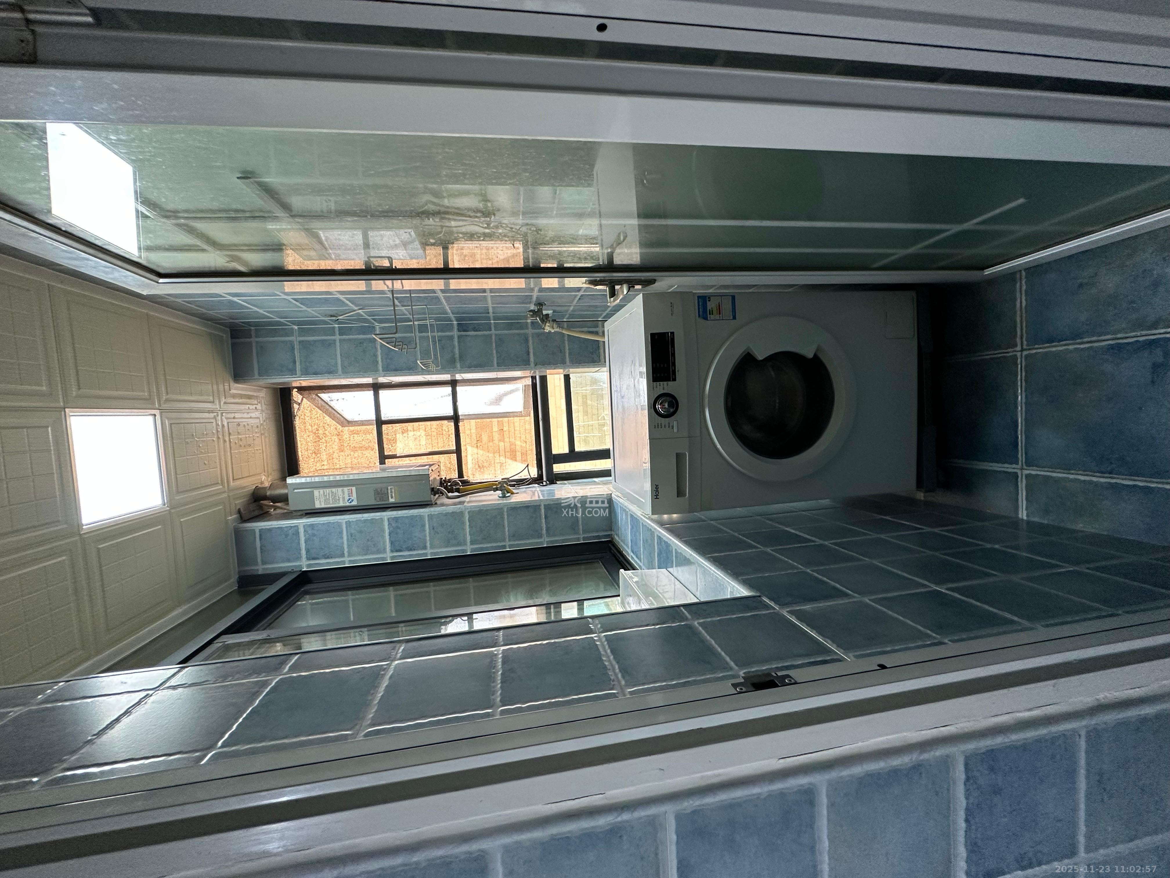 湘府9号  3室2厅1卫    2800.0元/月室内图