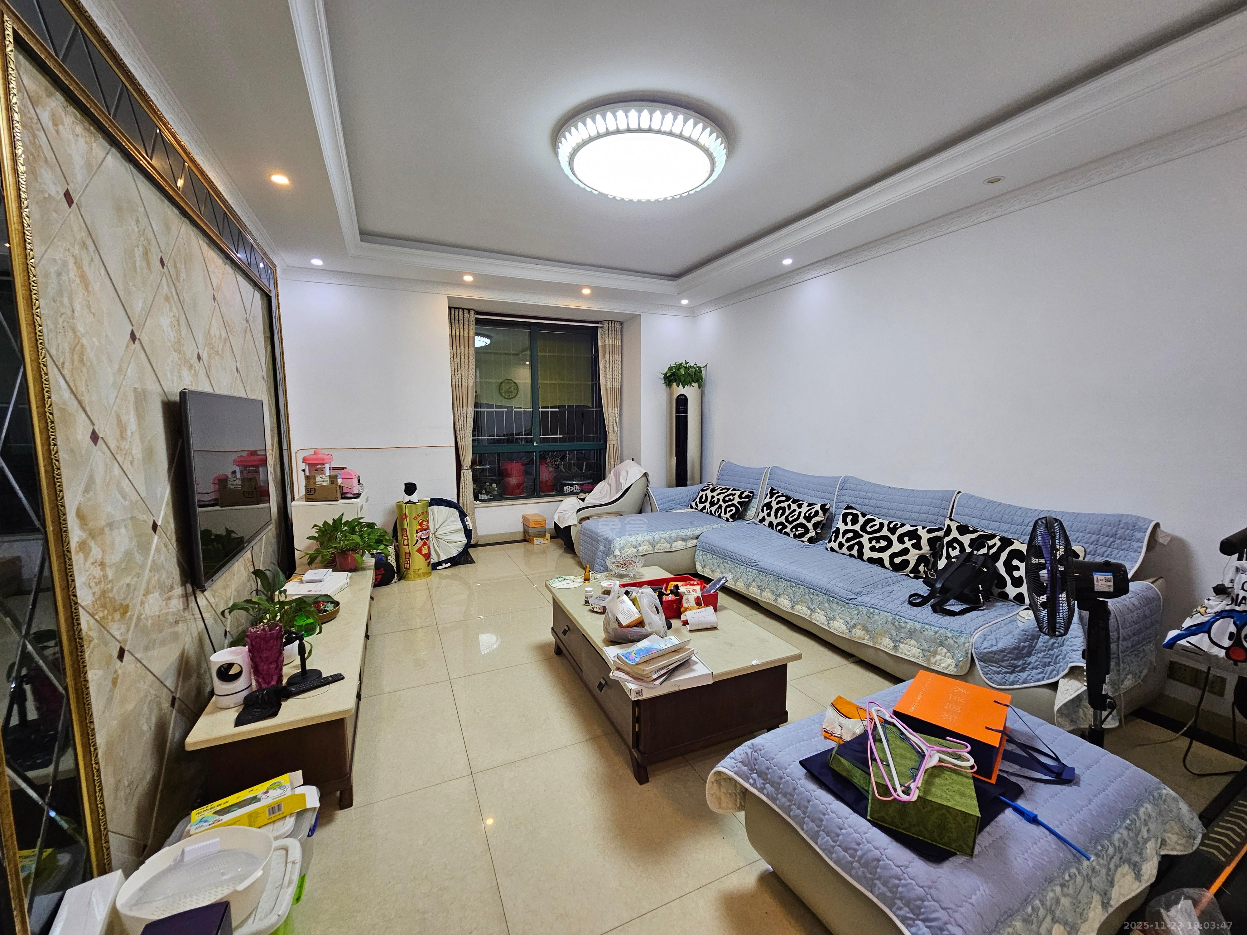 尚格名城花好悦园1.2期  3室2厅2卫    1600.0元/月