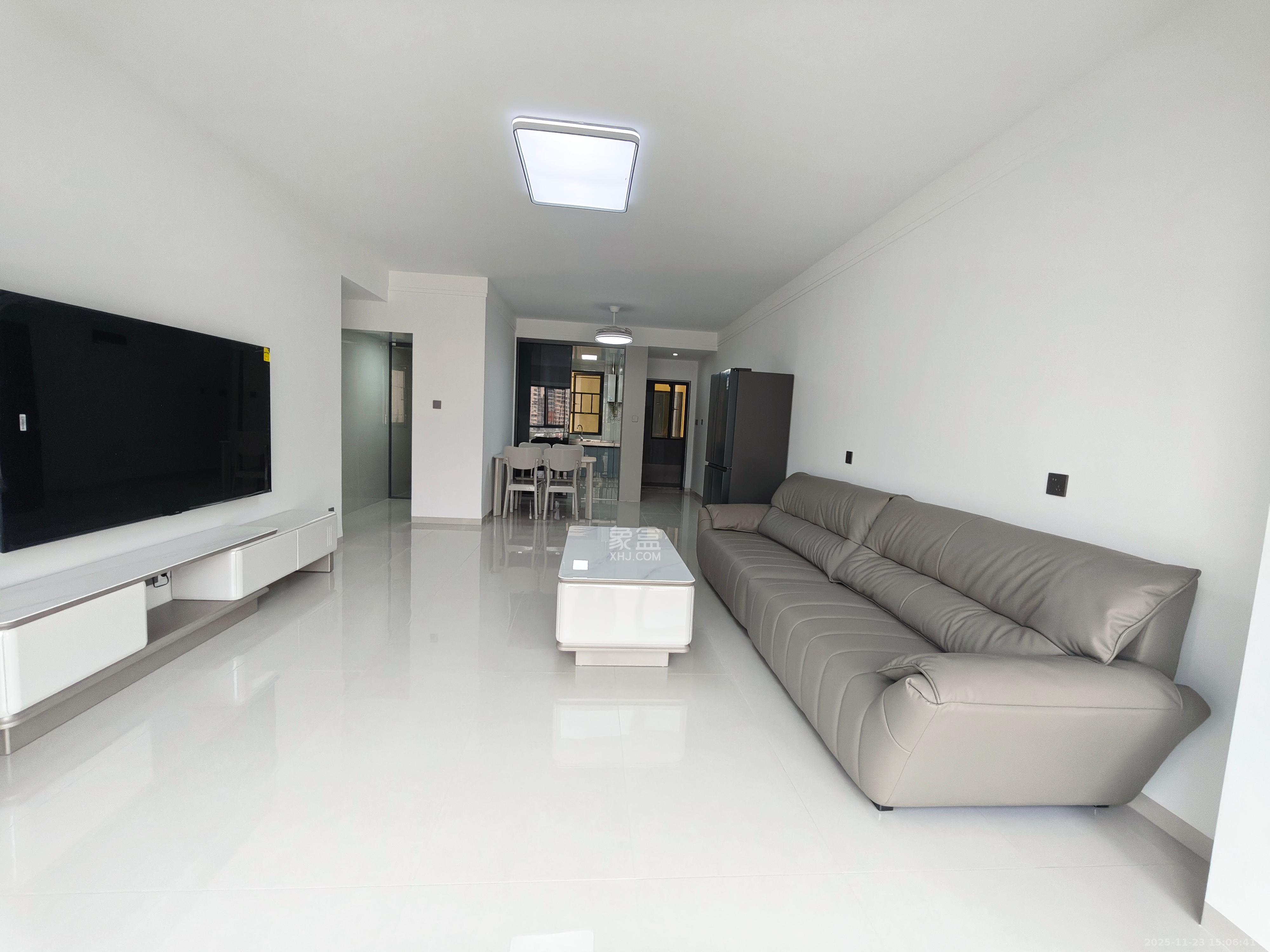 金石蓉园 4室2厅2卫 3500.0元/月 金石蓉园 4室2厅2卫 3500.0元/月室内图