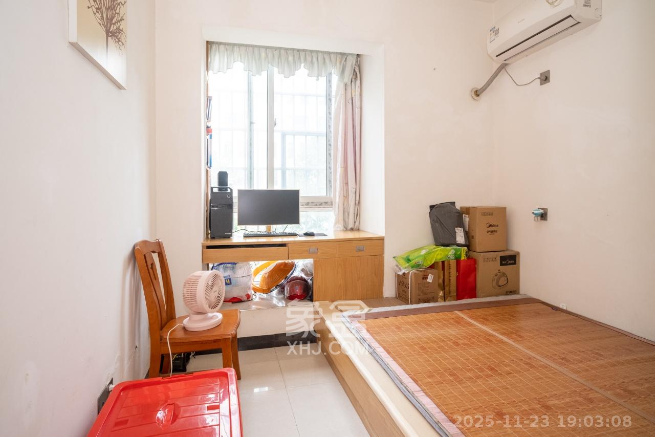 山水湾 2室2厅1卫 1780.0元/月 山水湾 2室2厅1卫 1780.0元/月室内图