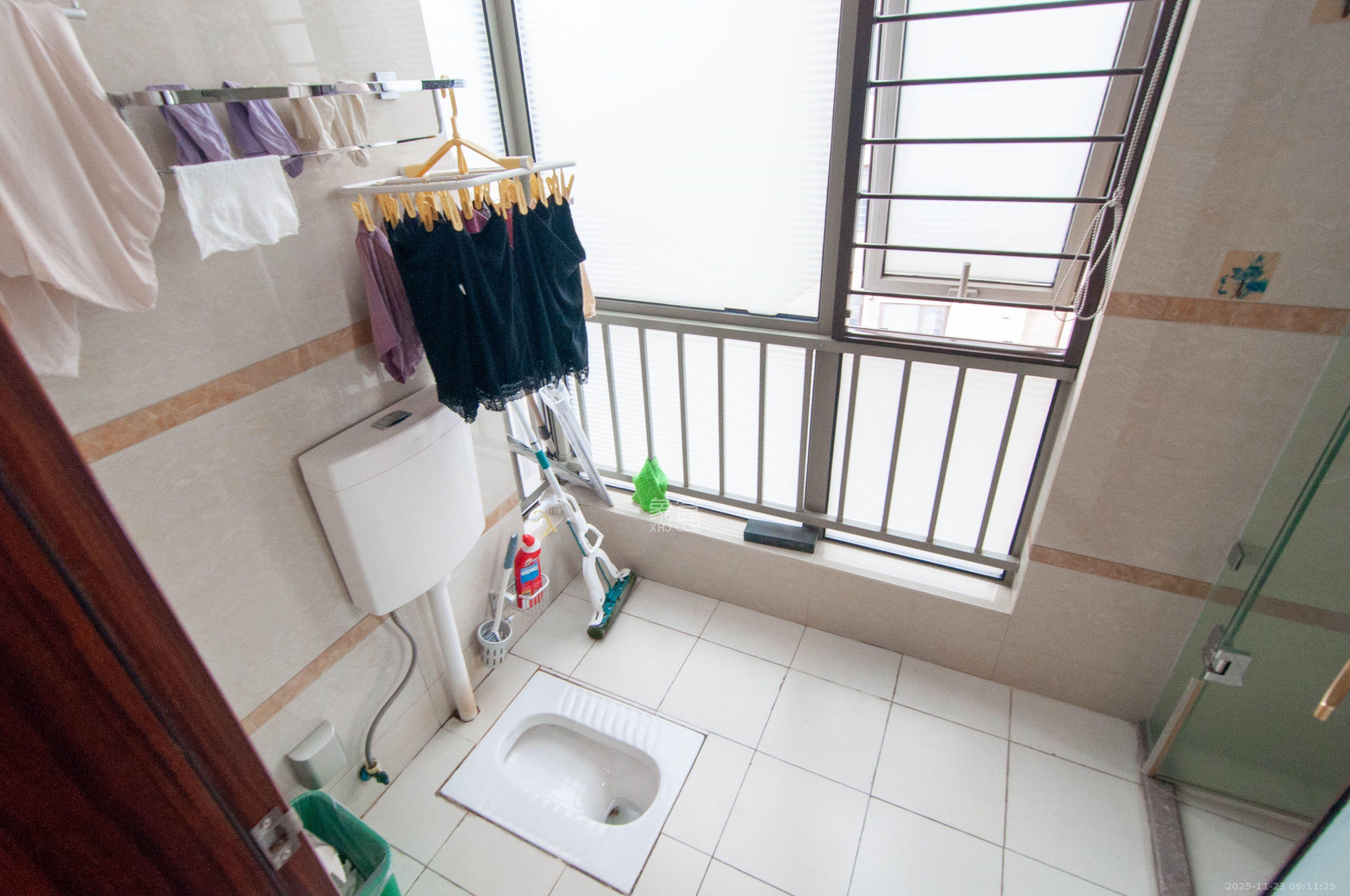 梅溪湖金茂府(金茂广场)(金茂览秀城) 3室2厅2卫 3800.0元/月 梅溪湖金茂府(金茂广场)(金茂览秀城) 3室2厅2卫 3800.0元/月室内图