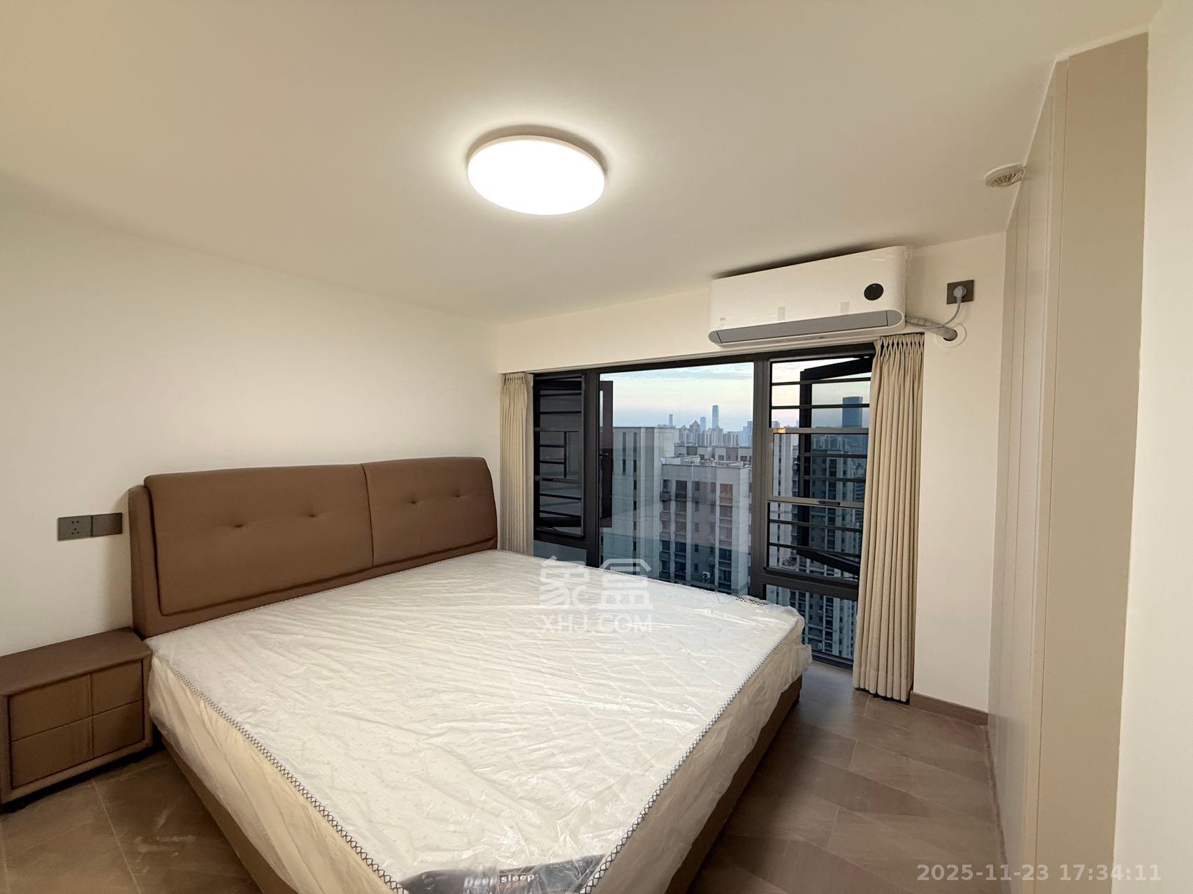 卓越中寰  2室1厅1卫    2700.0元/月室内图