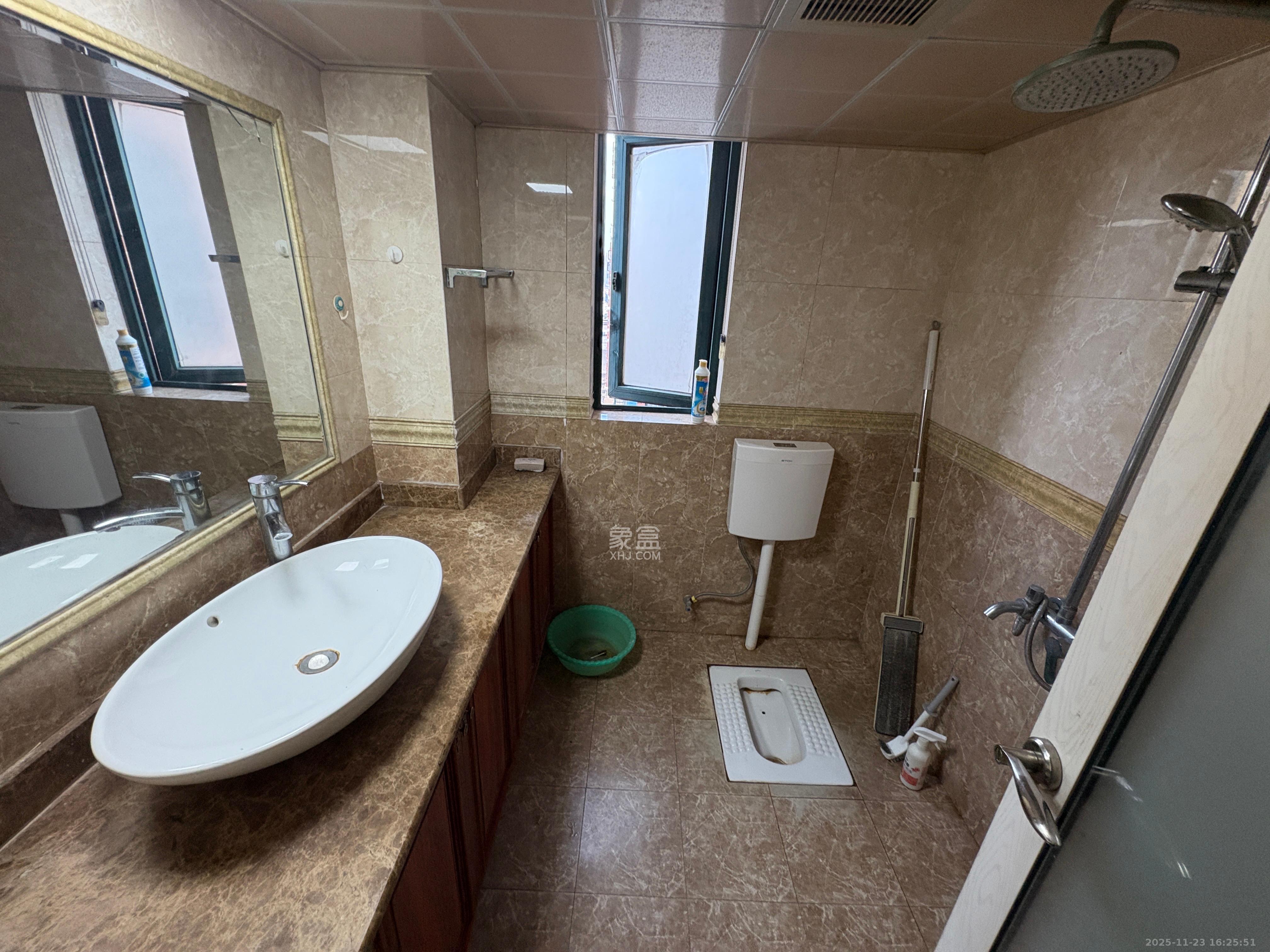 东玺门 2室1厅1卫 2500.0元/月 东玺门 2室1厅1卫 2500.0元/月室内图