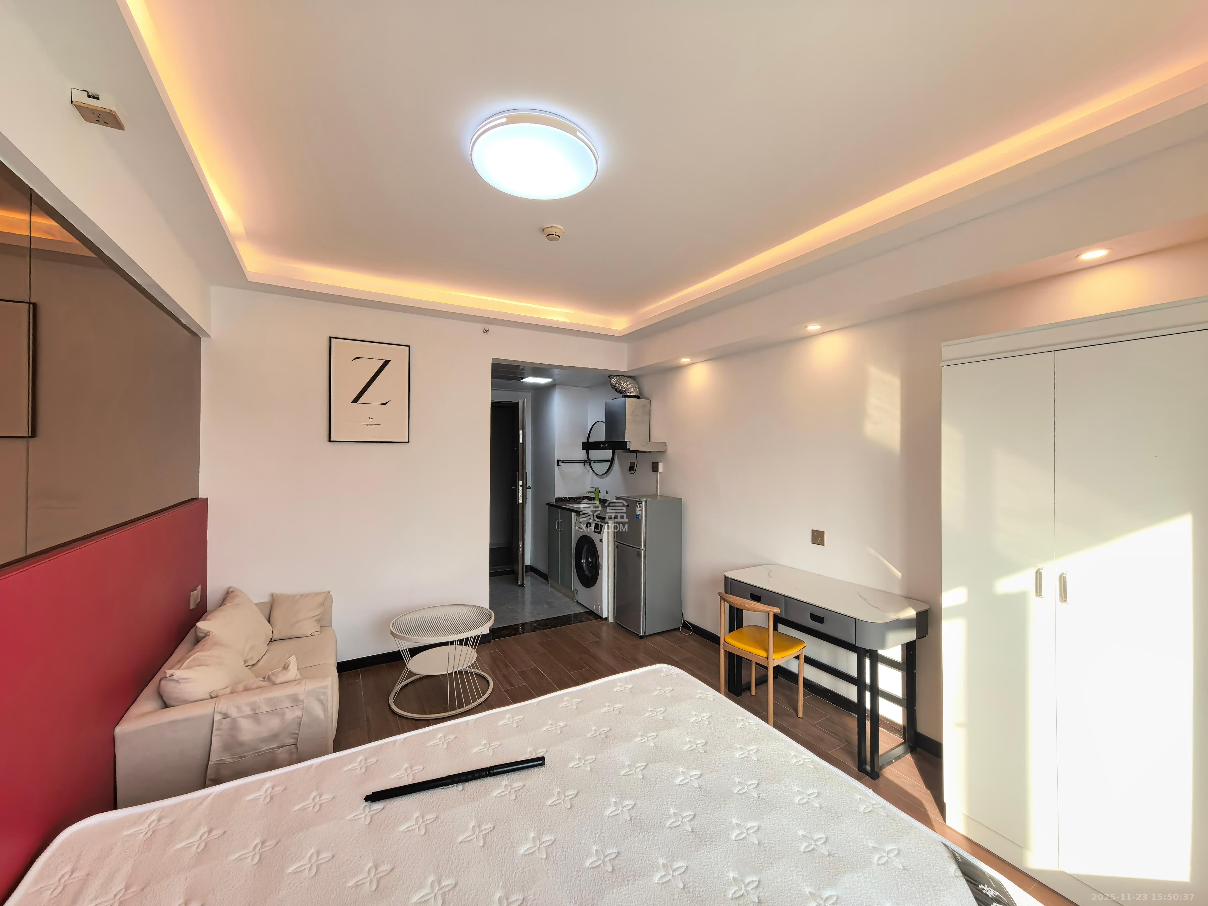 好莱城（弘德西街）  1室0厅0卫    1300.0元/月