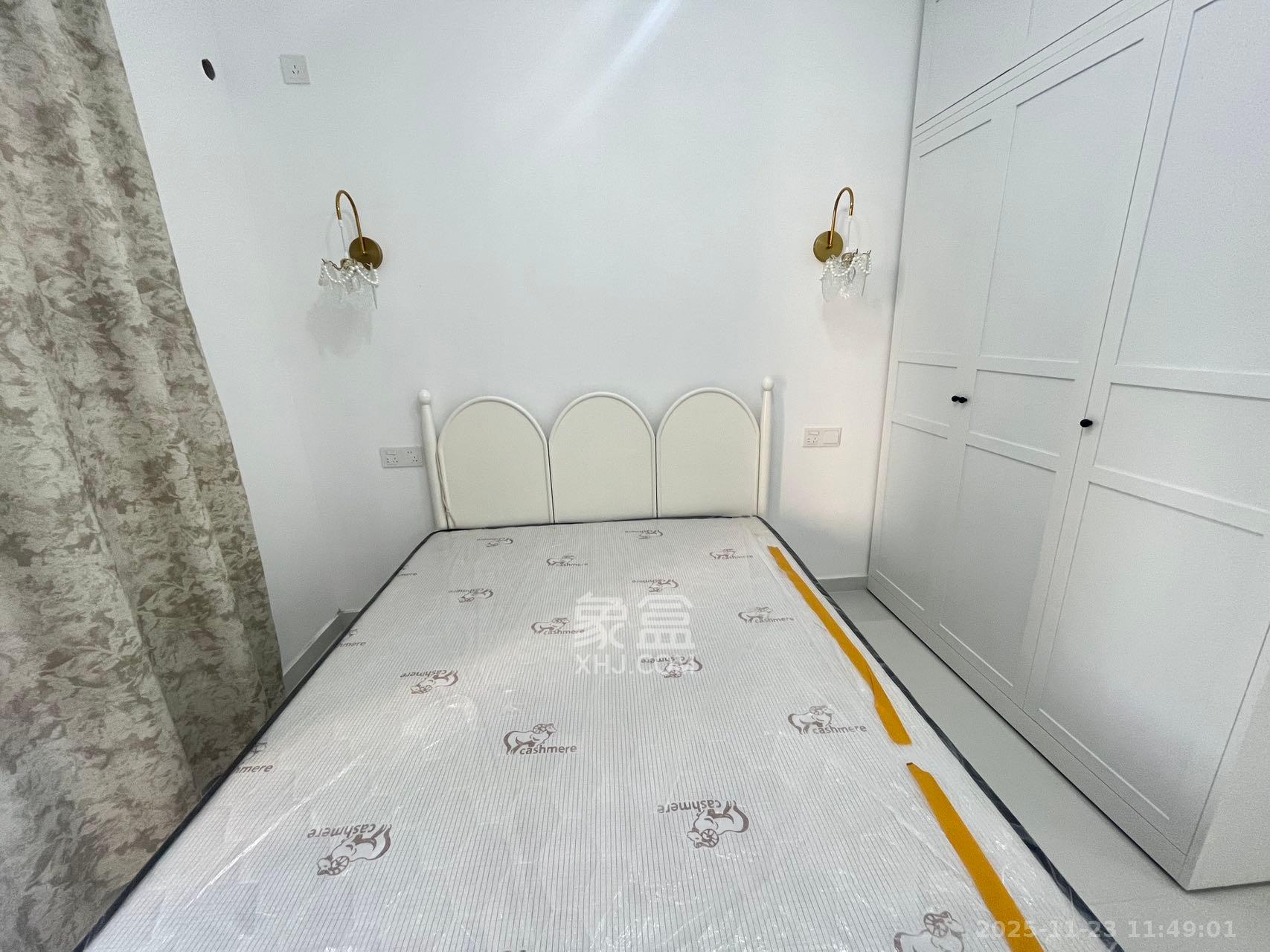 融创会展上东区  3室2厅2卫    2600.0元/月室内图