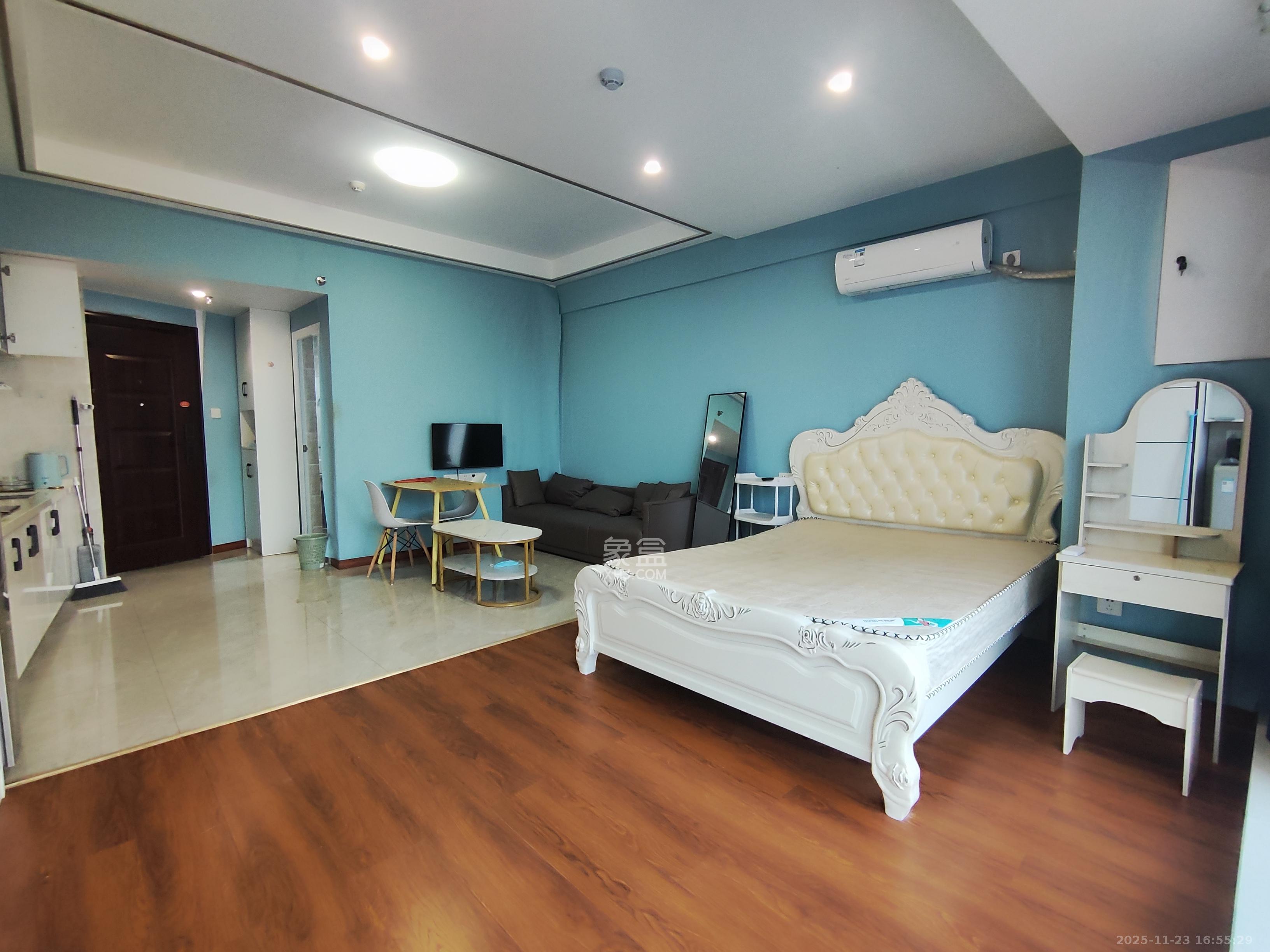 博长山水香颐  1室1厅1卫    1300.0元/月室内图